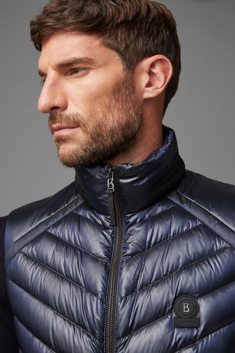 Lasse lightweight down vest in Dark blue - 5