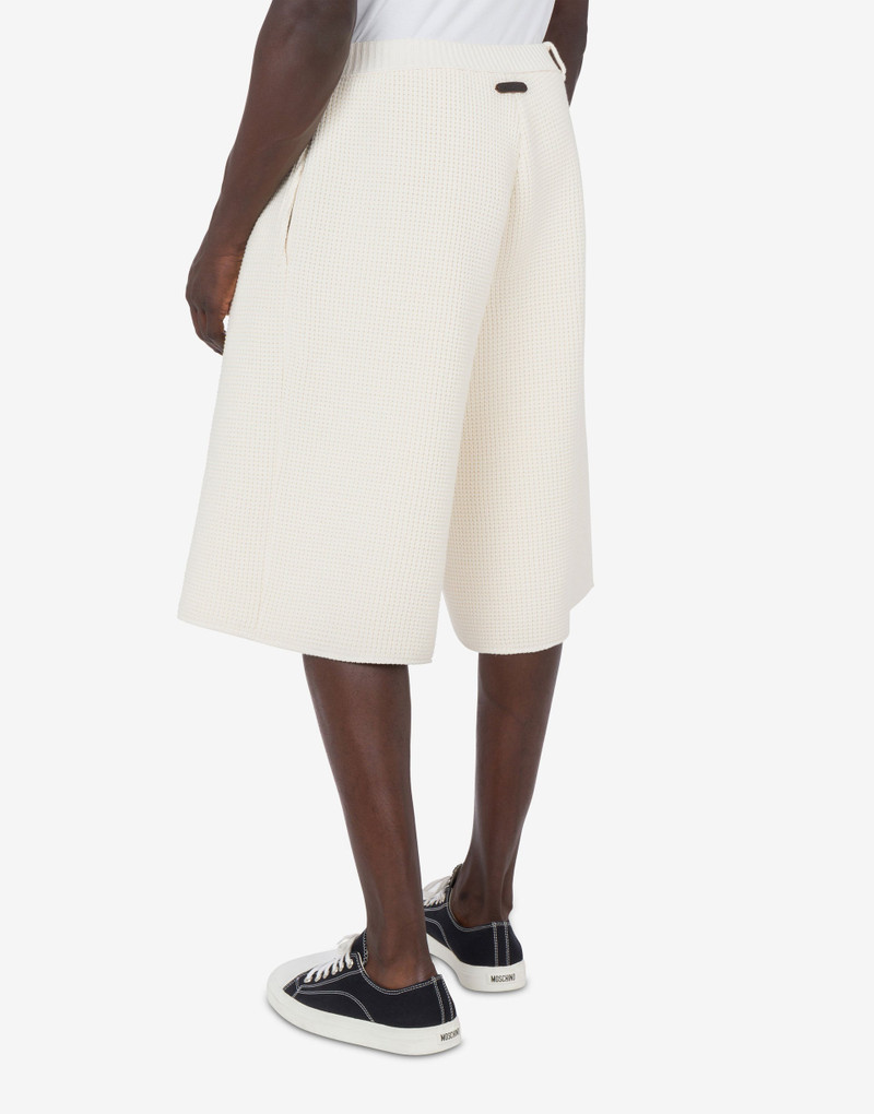 Moschino ORGANIC COTTON BLEND BERMUDA outlook