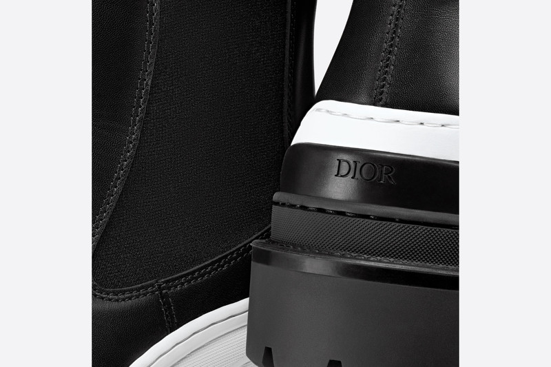 DIOR AND SACAI Chelsea Boot 5