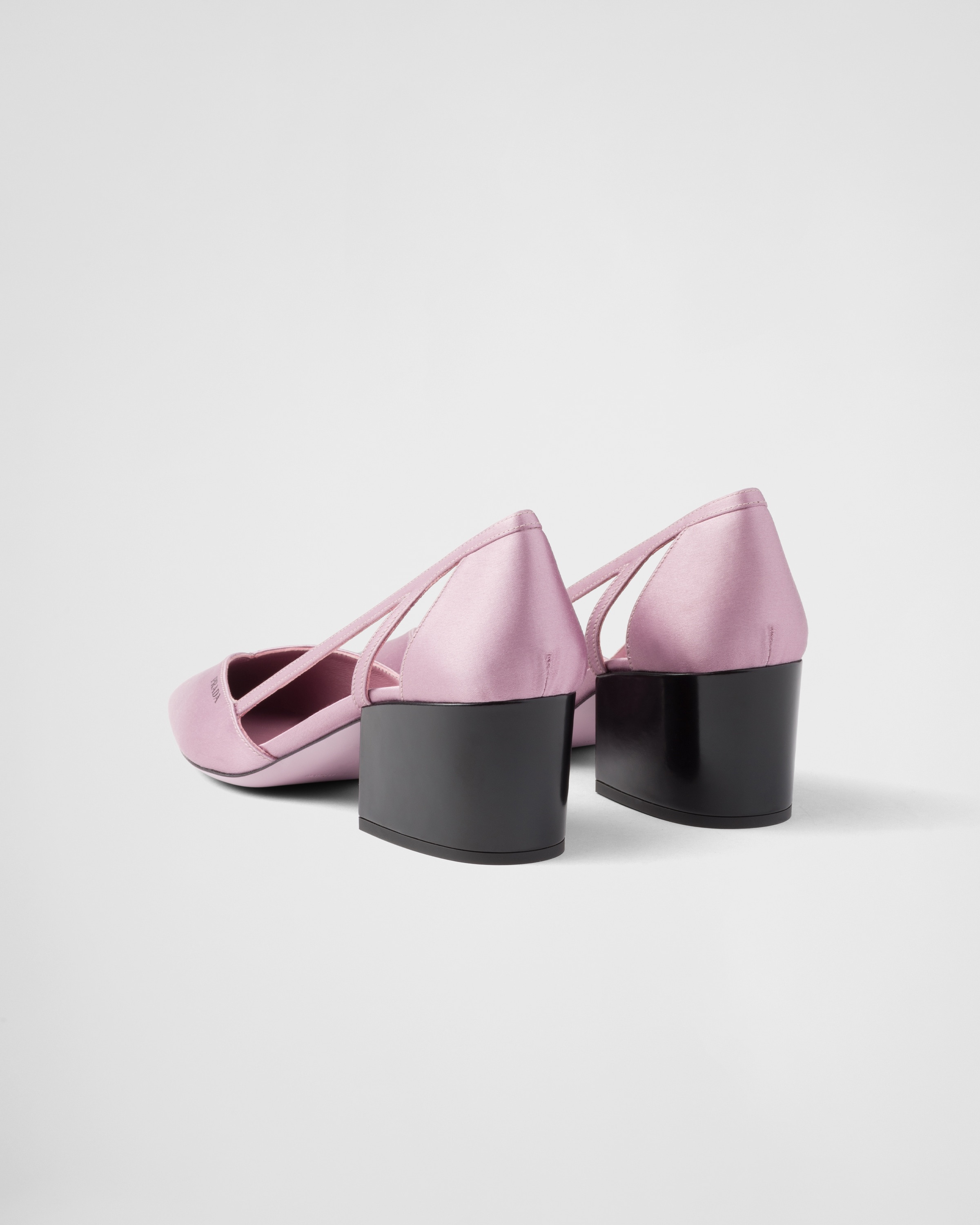 Satin cut-out pumps - 5