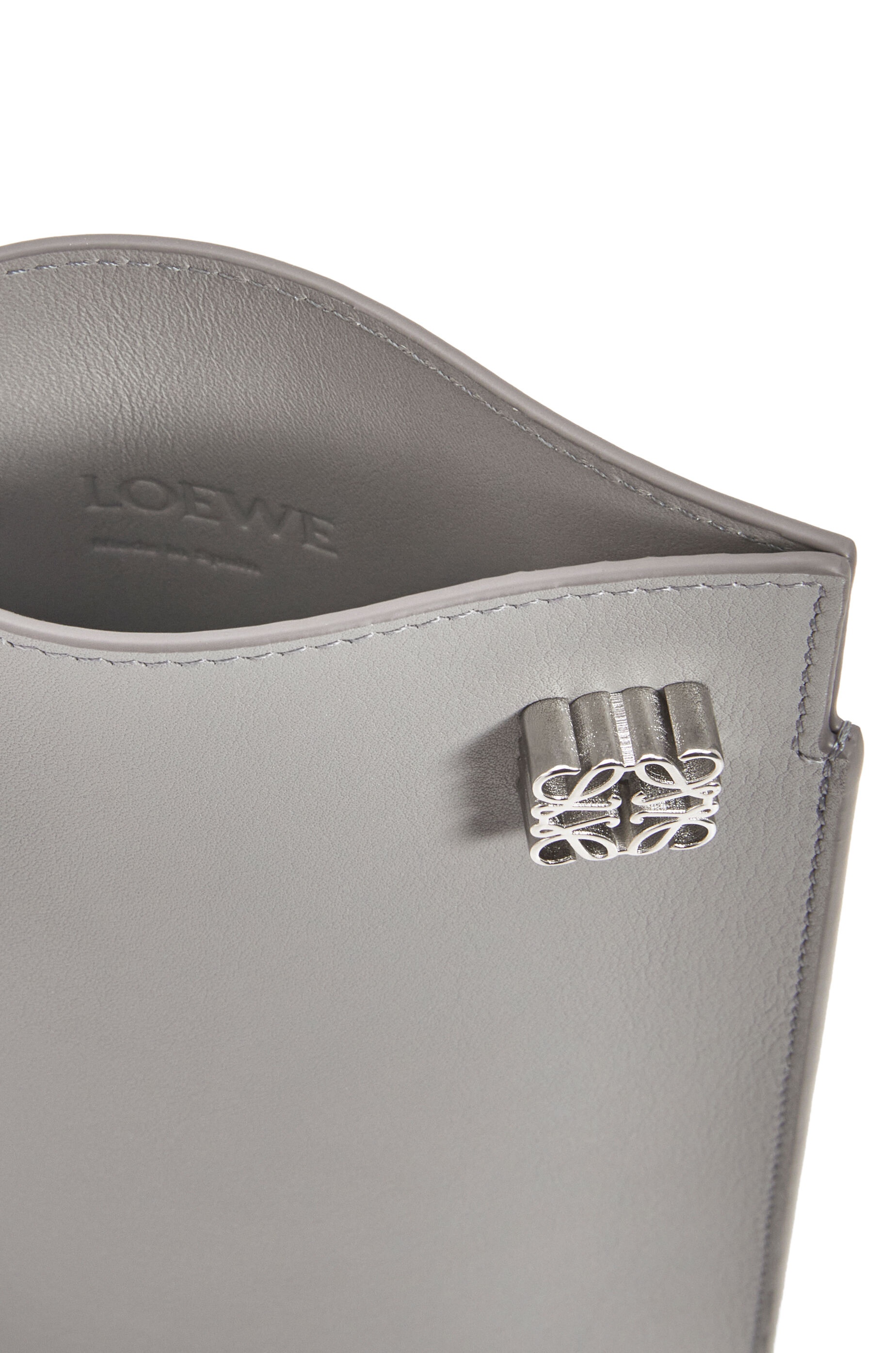Dice pocket in classic calfskin - 9