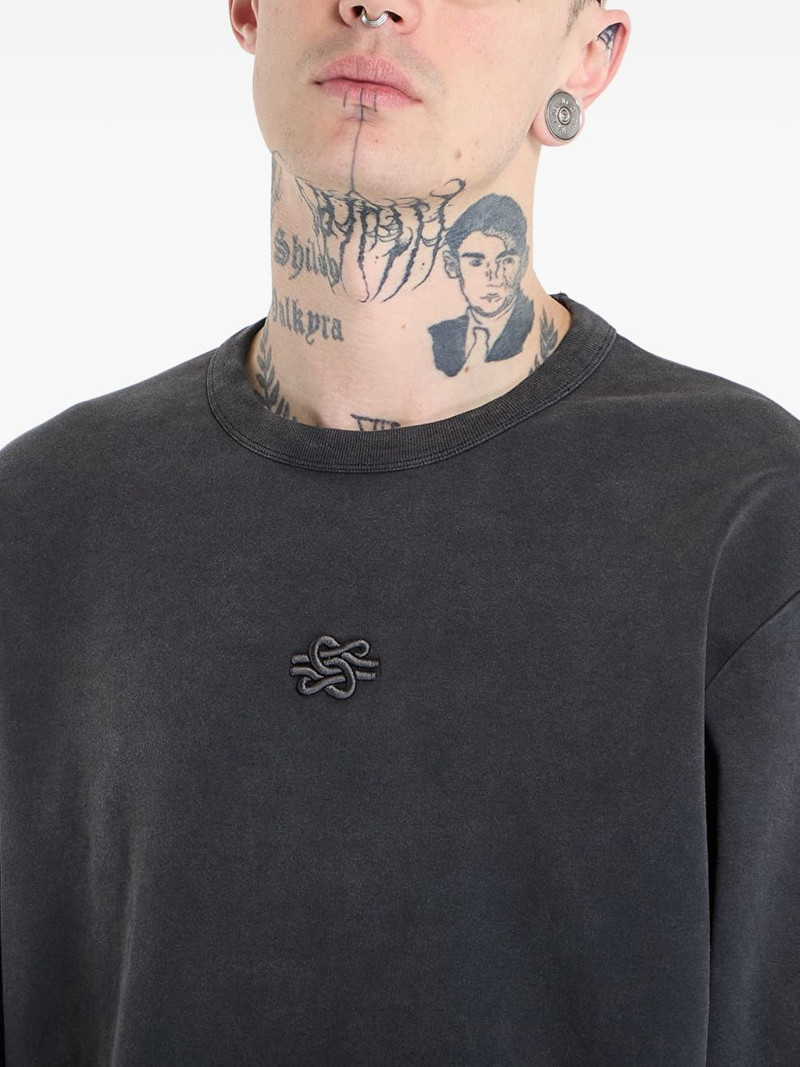 boxy-fit long-sleeve T-shirt 4