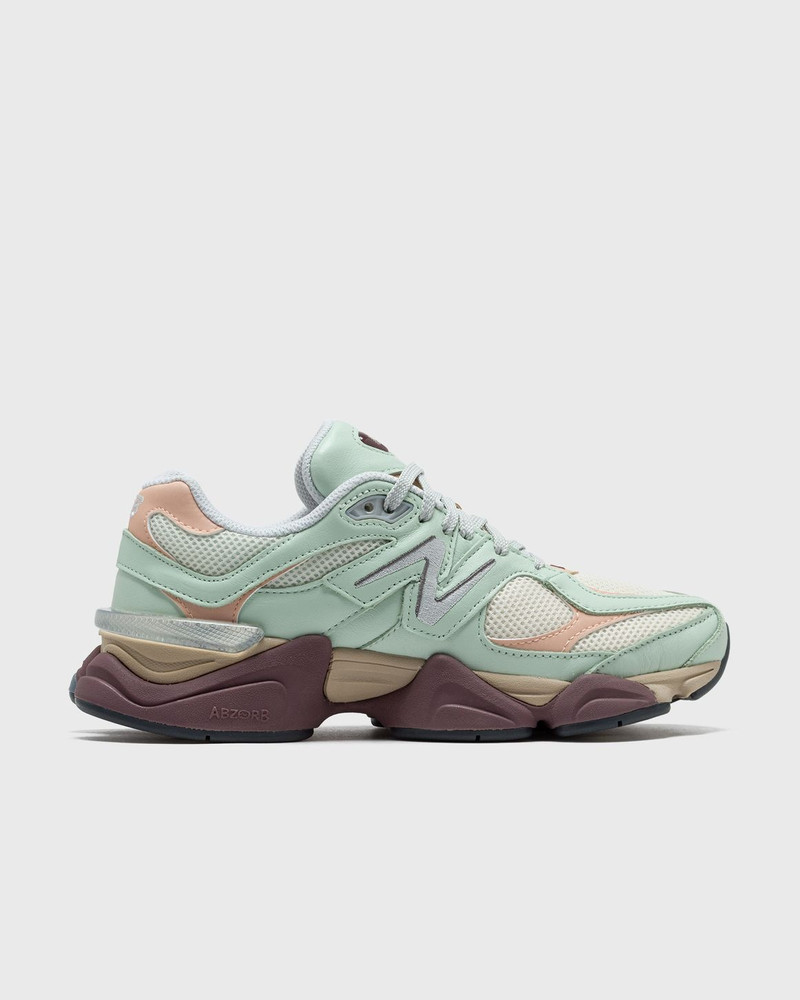 New Balance 9060 outlook