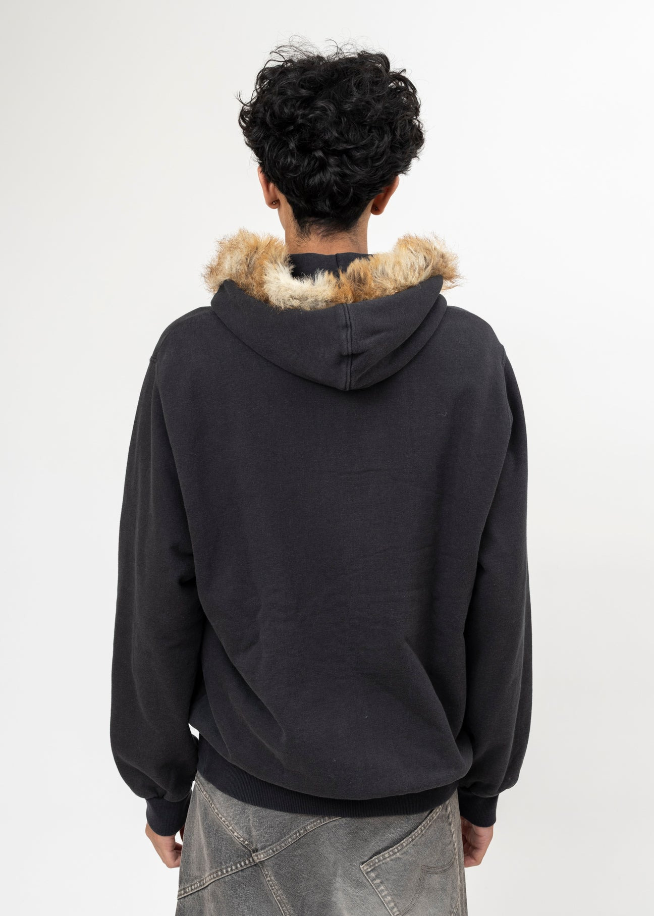 BLACK DOUBLET FURRY COLLAR ZIP-UP HOODIE - 3