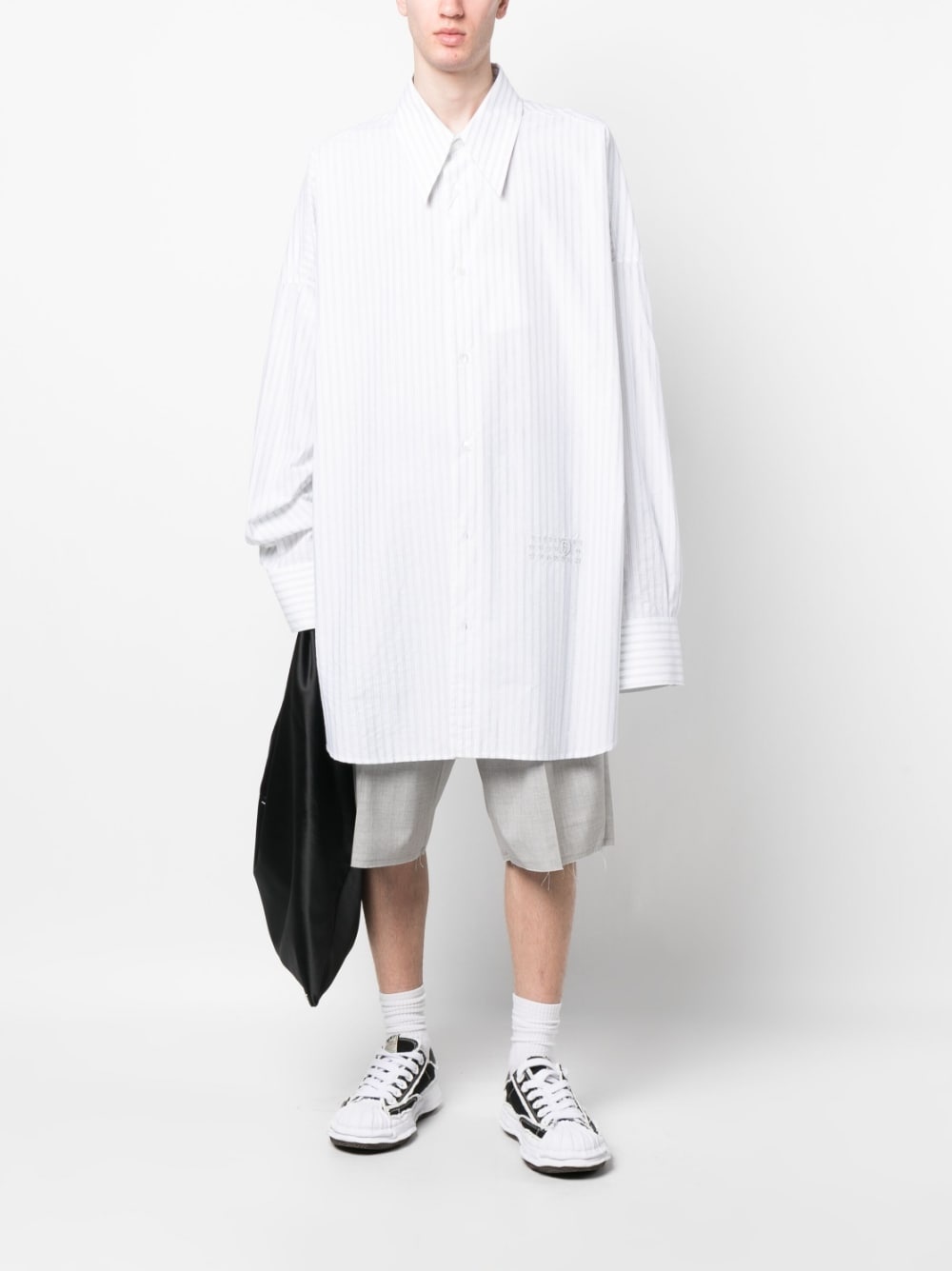 numbers-motif long-line shirt - 2