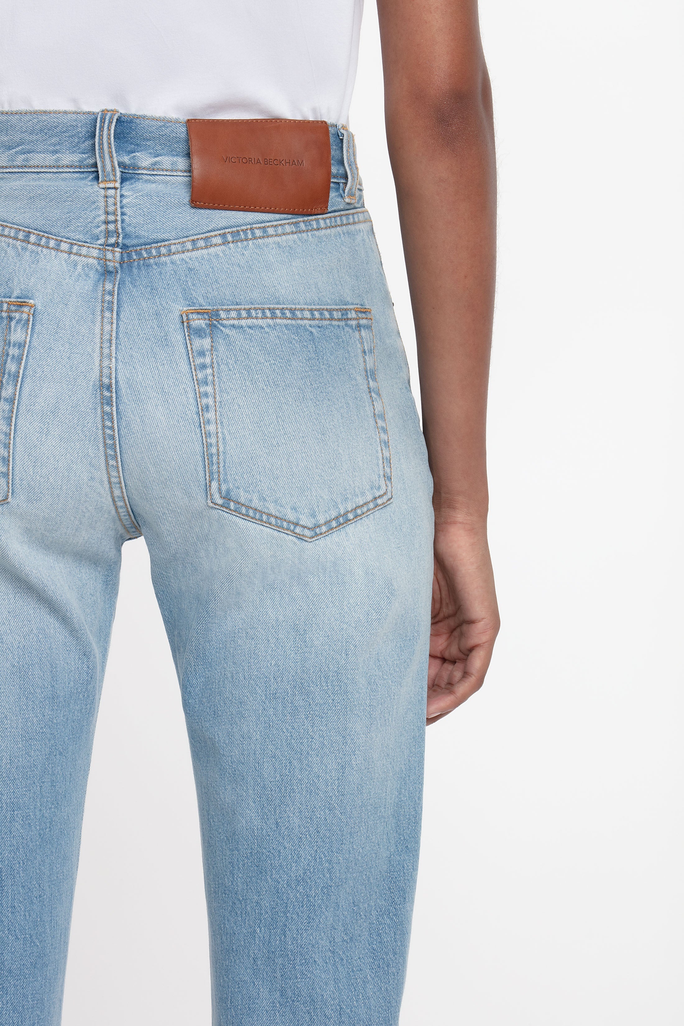 Exclusive Victoria Relaxed Jean In Light Blue Wash - 6