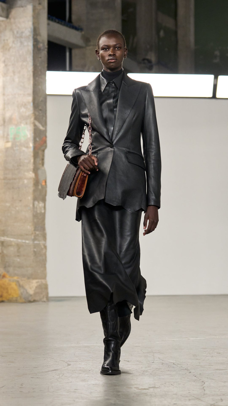 GABRIELA HEARST Sybel Raw Cut Blazer in Black Soft Leather outlook