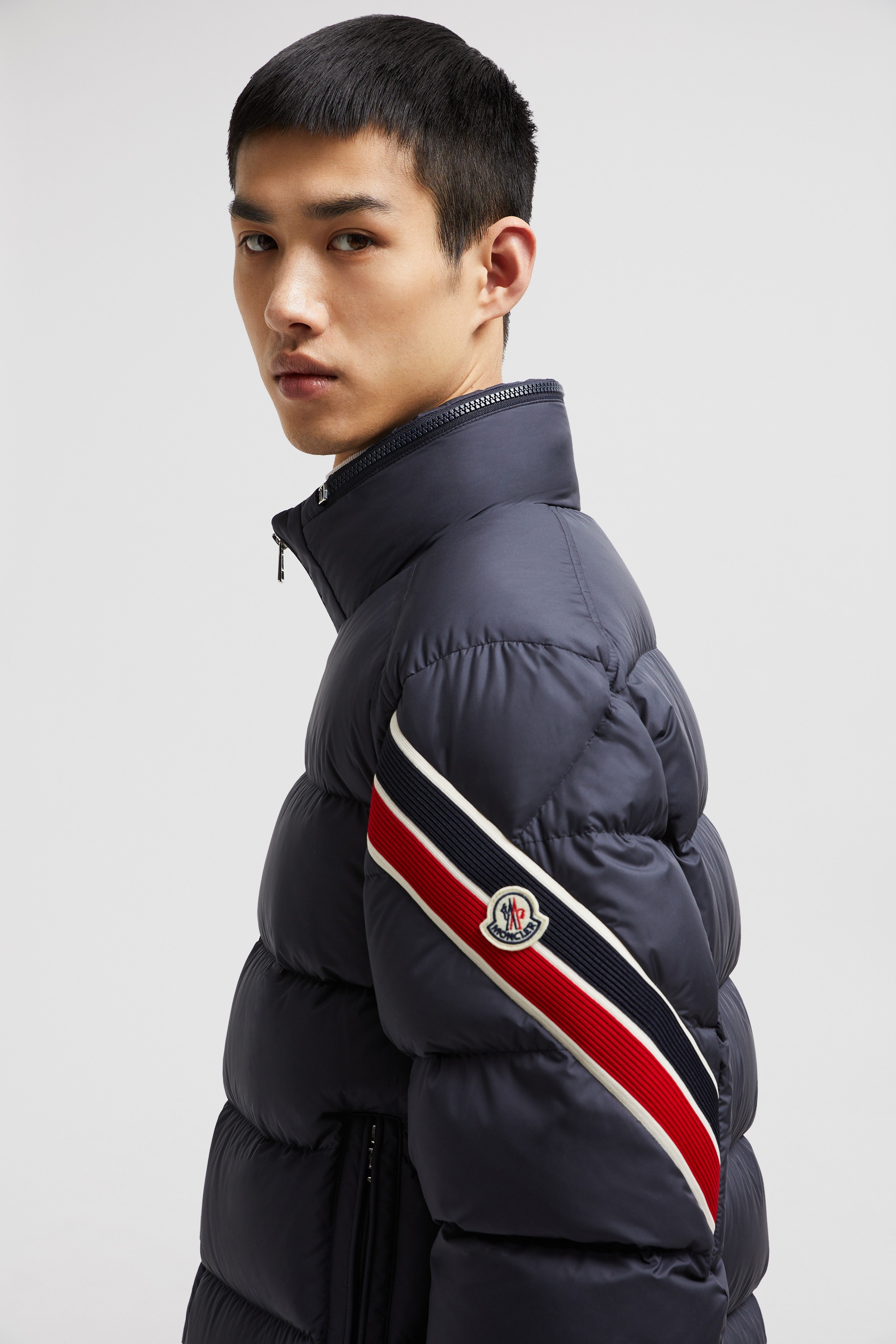 【希少】 MONCLER Solayan down jacket ダウン ジャケット Moncler Solayan Short Down Jacket | REVERSIBLE