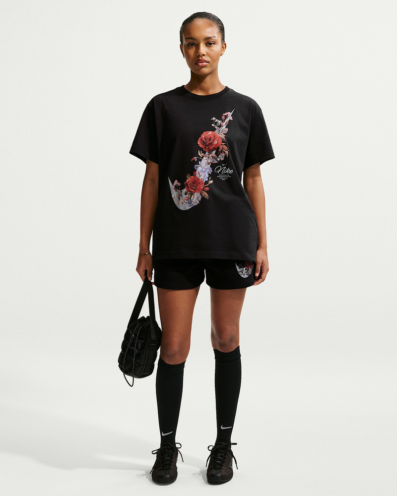 Nike Sportswear Women's T-Shirt 4