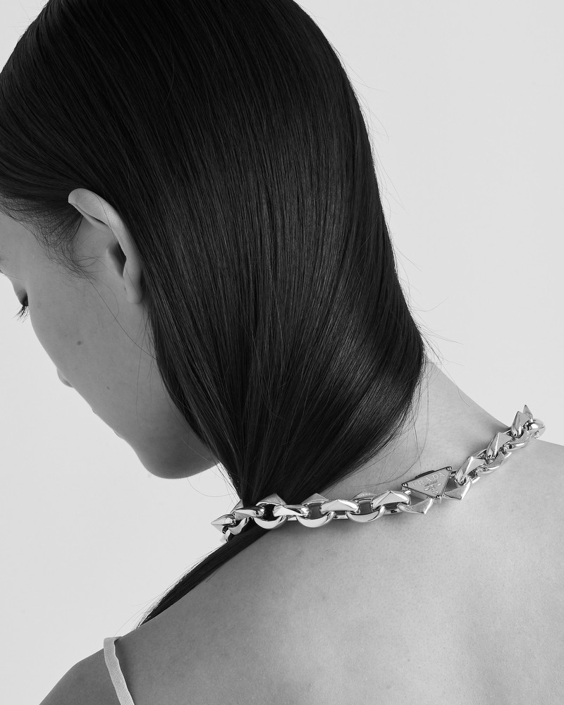 Eternal Gold large pendant necklace in yellow gold 7