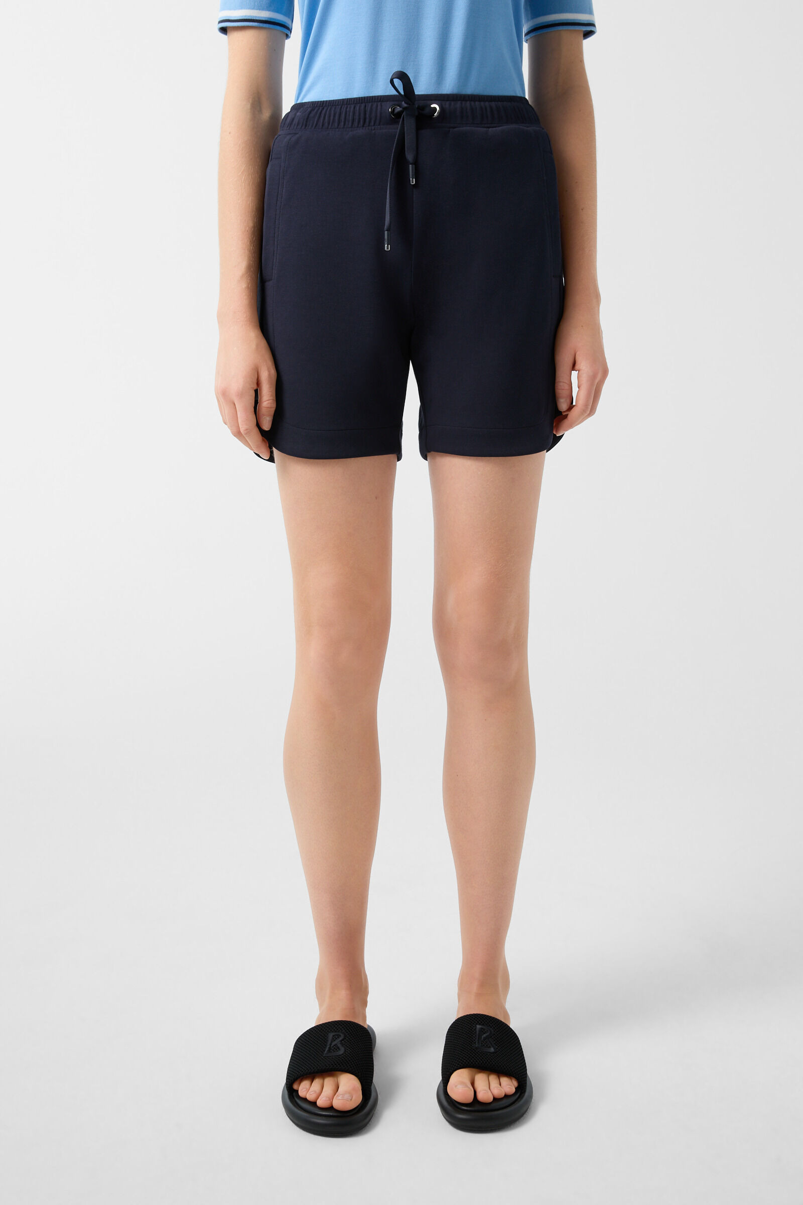 Blue Sweat shorts in Navy blue - 2