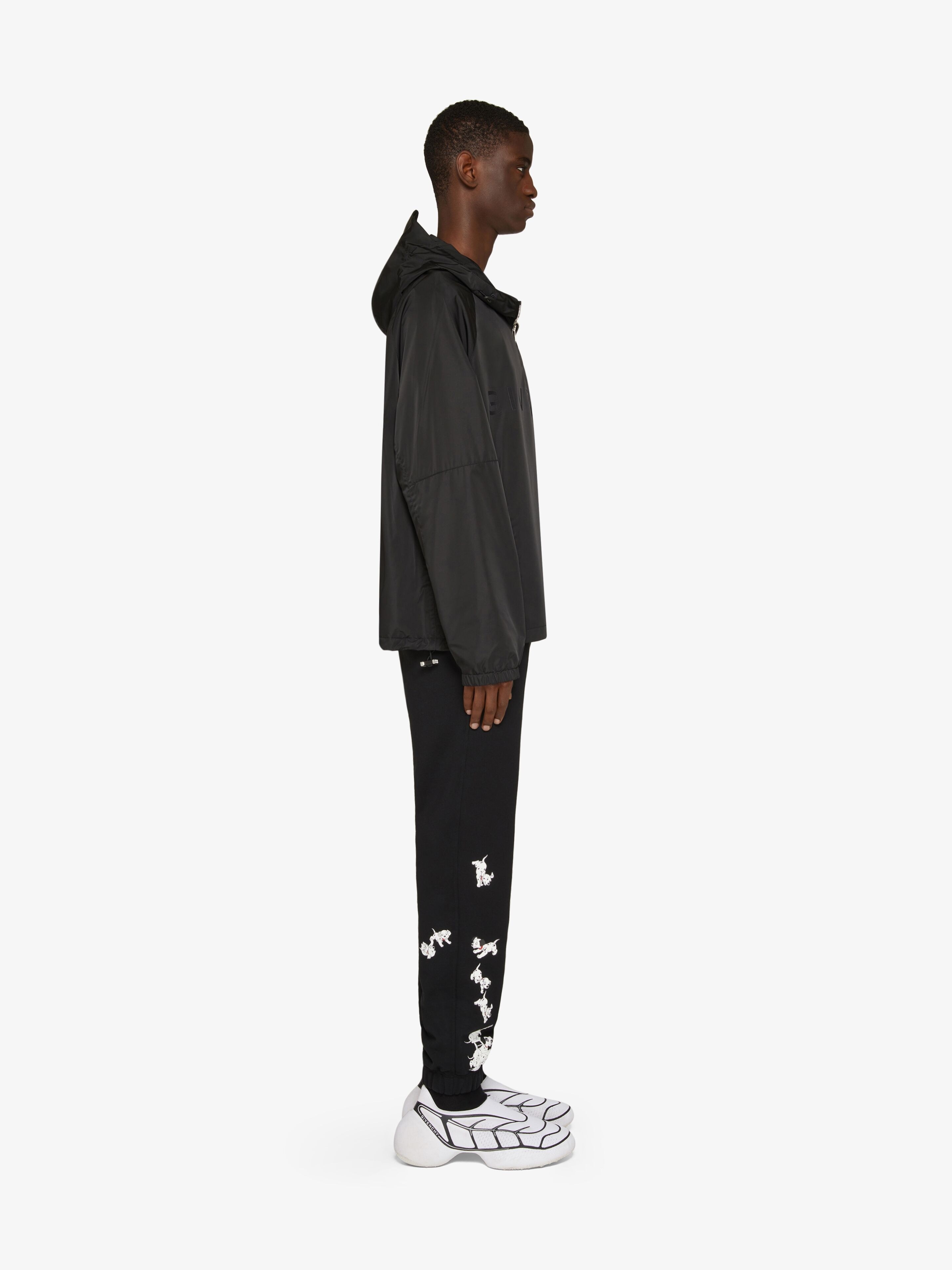 SLIM FIT 101 DALMATIANS JOGGER PANTS IN PRINTED FELPA - 3