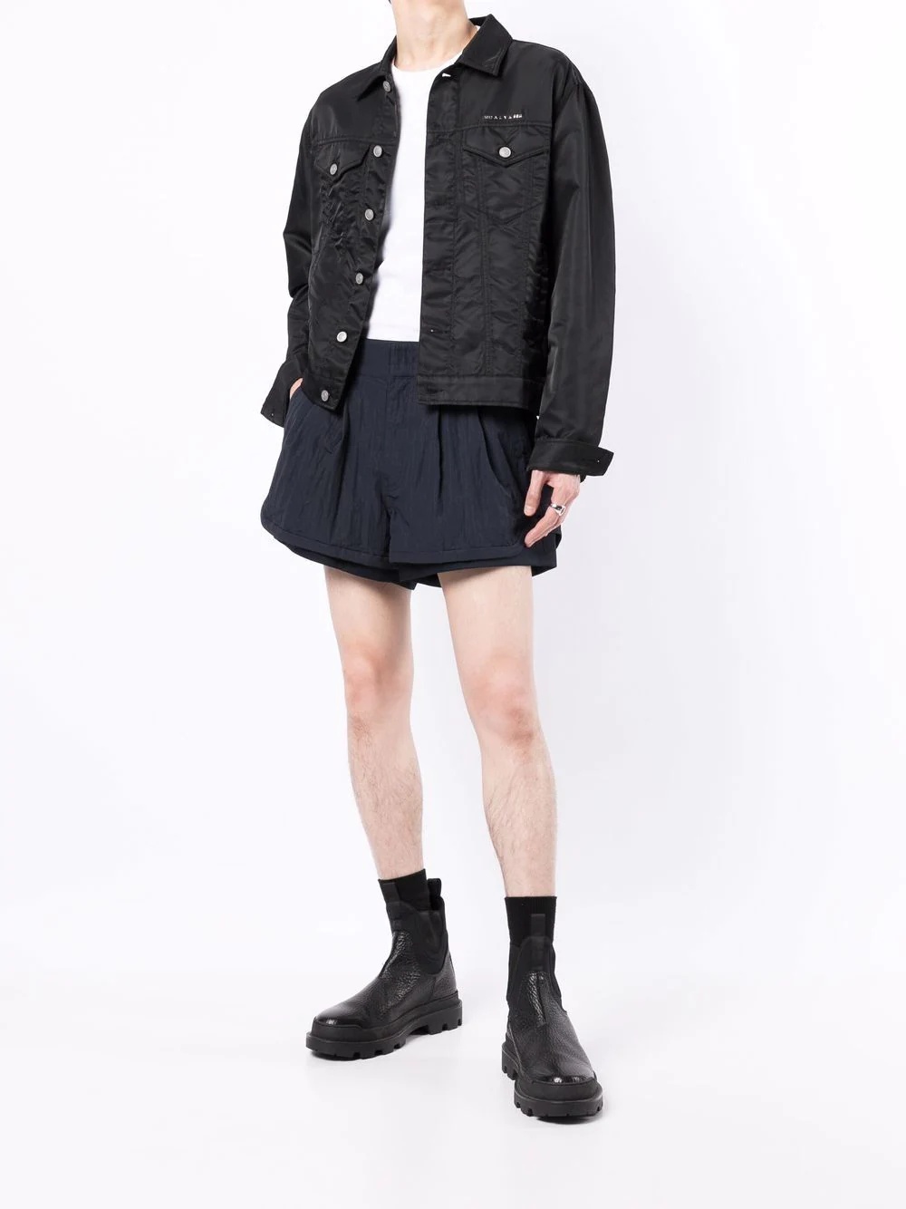 crease-effect pleated shorts - 3