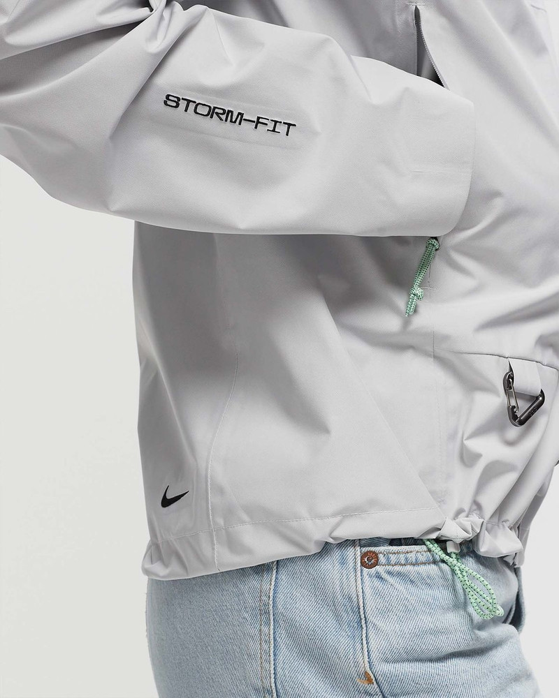 WMNS ACG "Cascade Rain" Storm-FIT Water-Resistant Lightweight Jacket 5