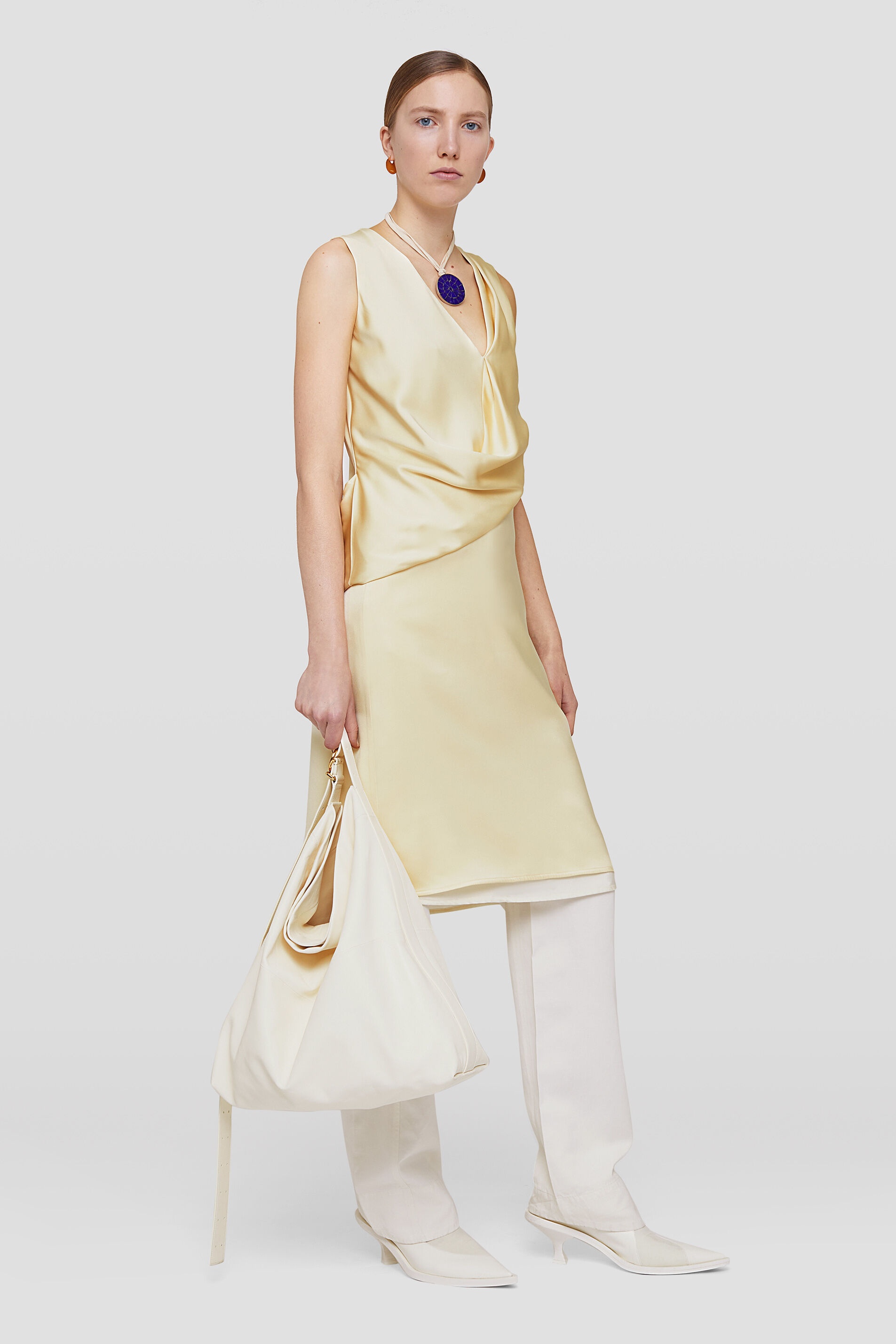 Sleeveless Dress - 3