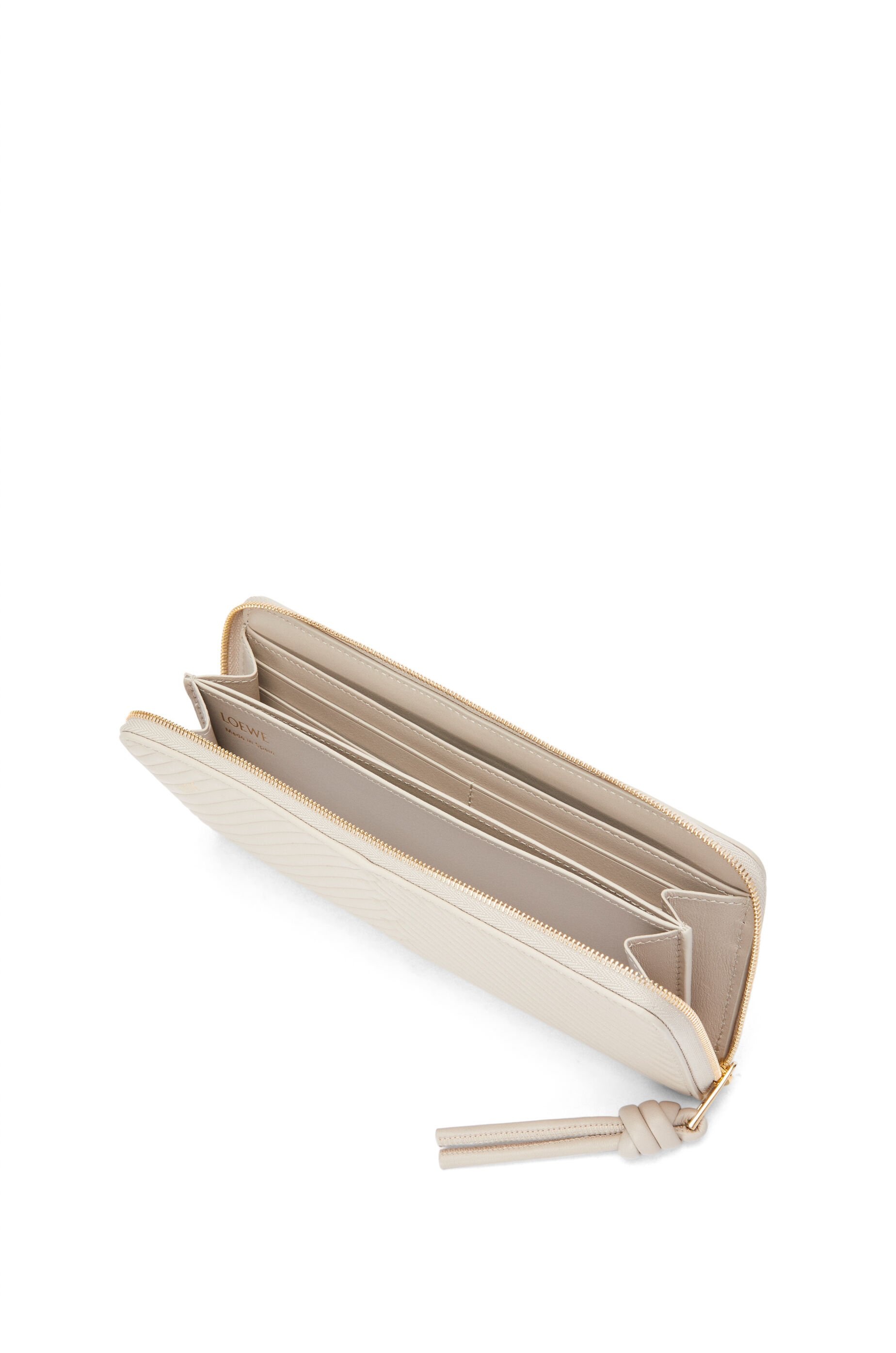 Knot zip around wallet in shiny nappa calfskin - 2