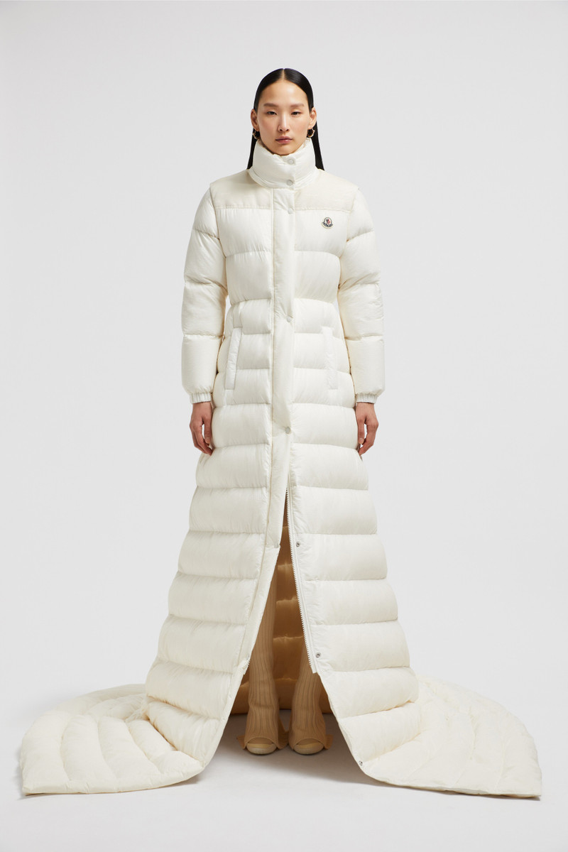 Moncler Moncler Verone 2-in-1 Long Down Coat outlook
