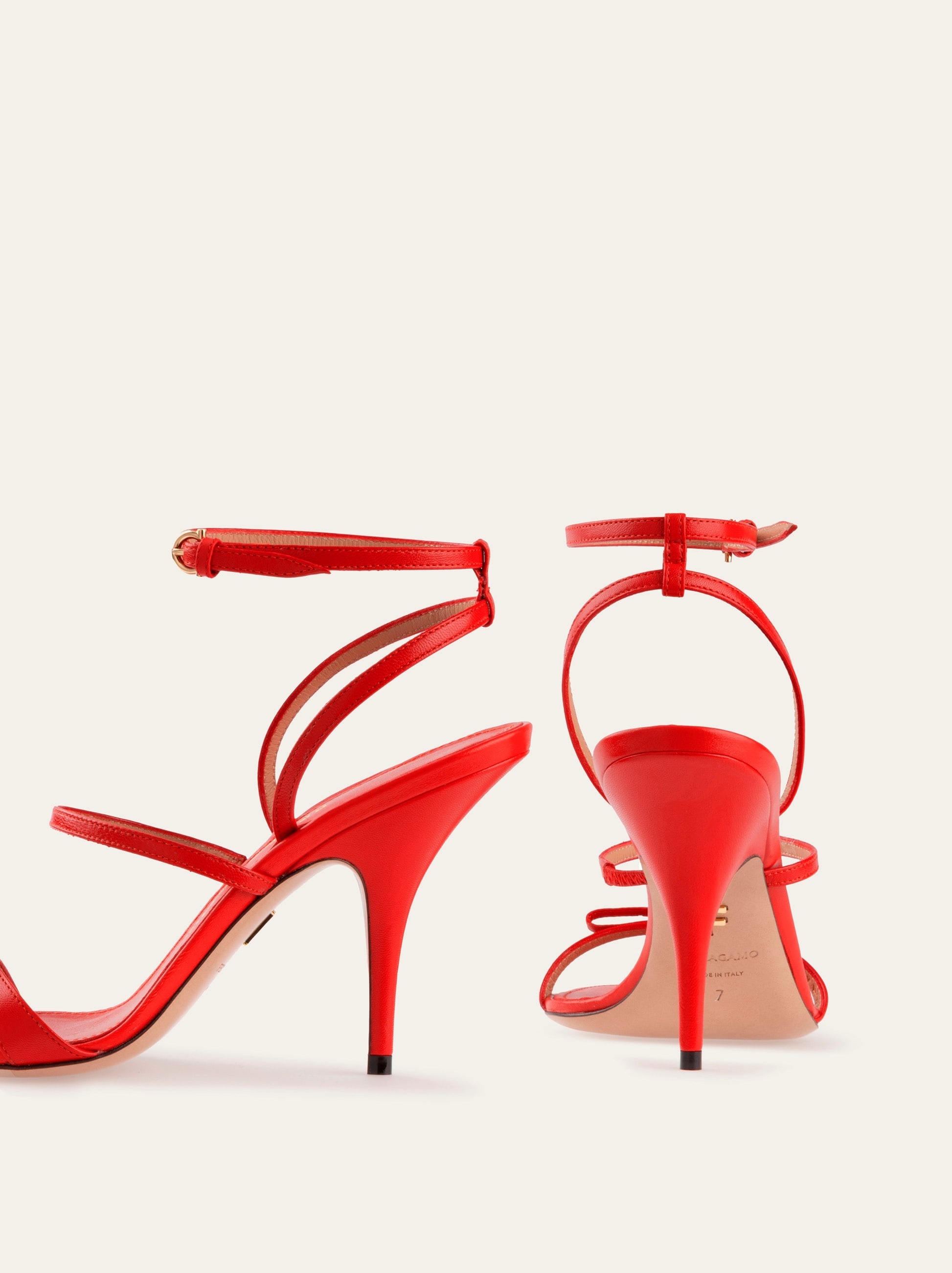 Strappy sandal with mini bow - 6