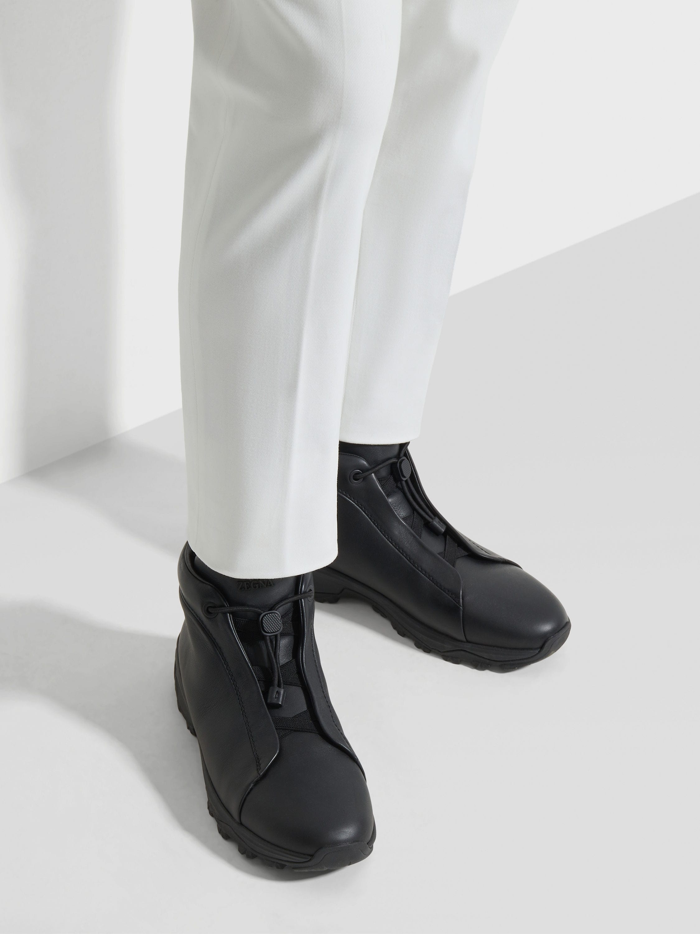 BLACK LEATHER TRIPLE STITCH™ VETTA SNEAKERS - 2