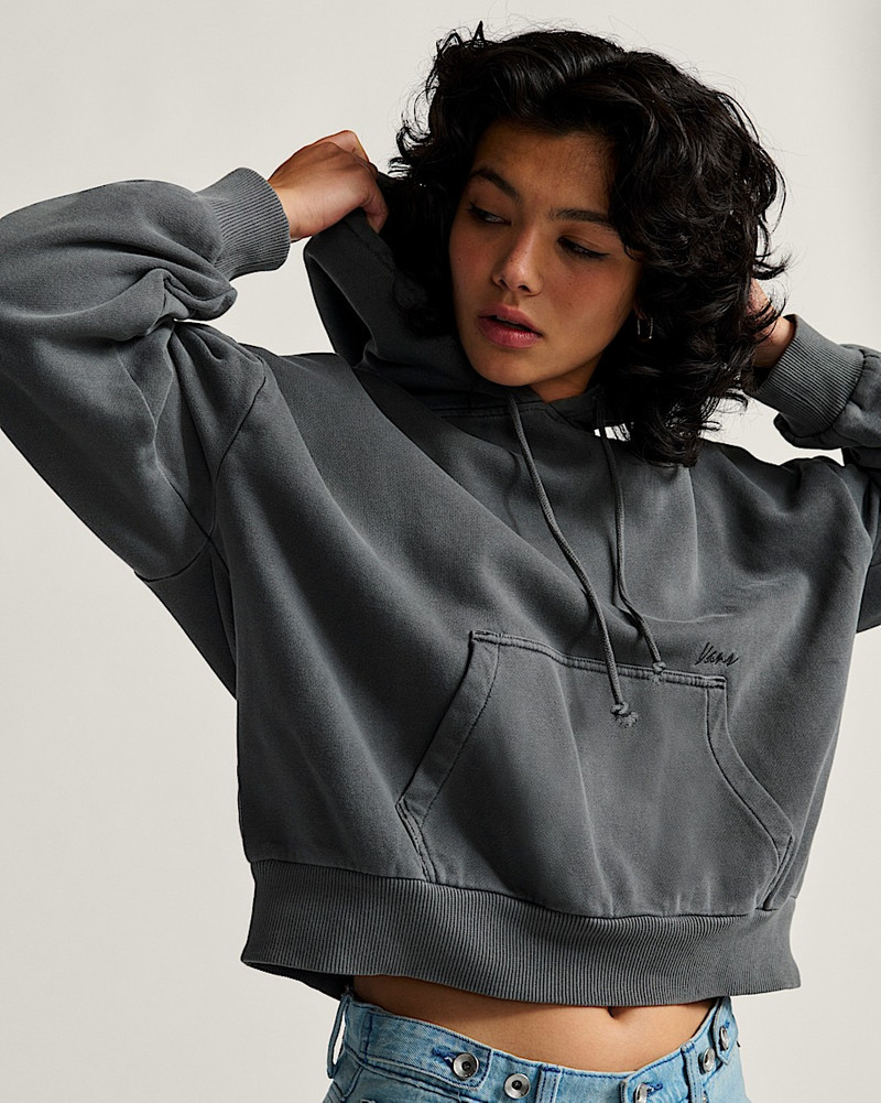 Vans Retro Pullover Hoodie outlook