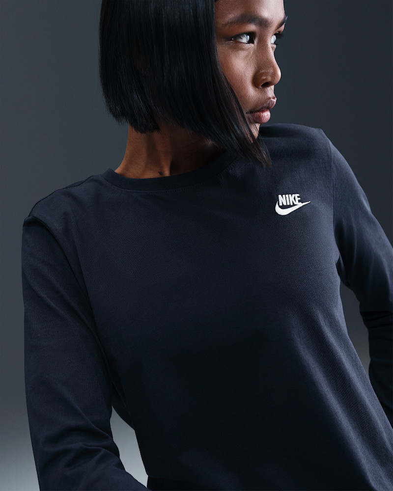 Nike Sportswear Club Women's Long-Sleeve T-Shirt 3