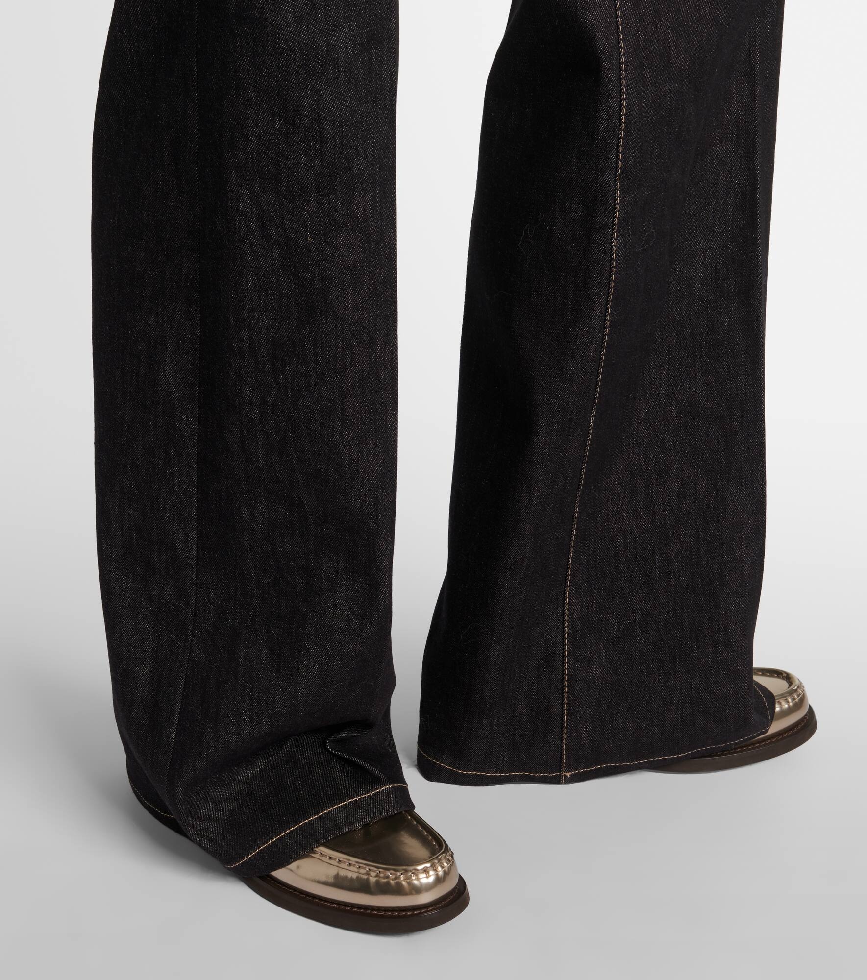 Mid-rise bootleg jeans - 5