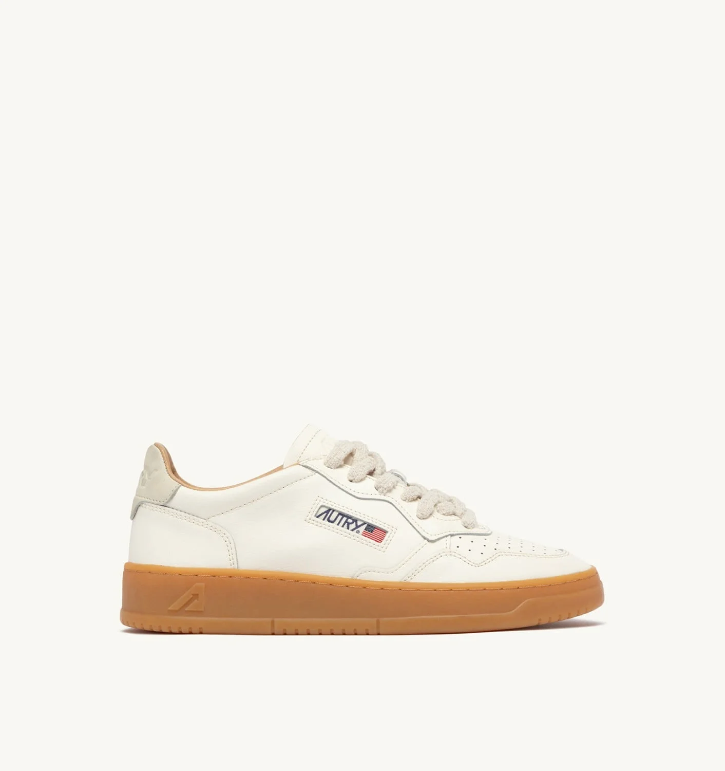 MEDALIST LOW SNEAKERS IN MARSHMALLOW LEATHER - 1