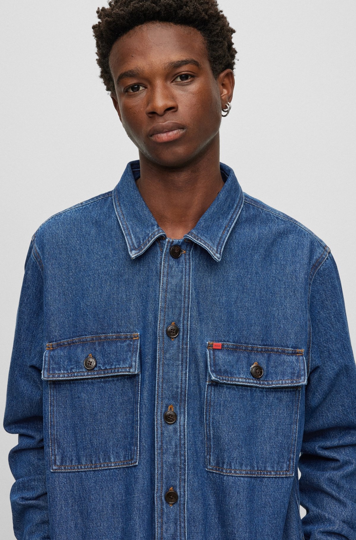 OVERSIZED-FIT OVERSHIRT IN COTTON DENIM AND LOGO DETAIL - 3