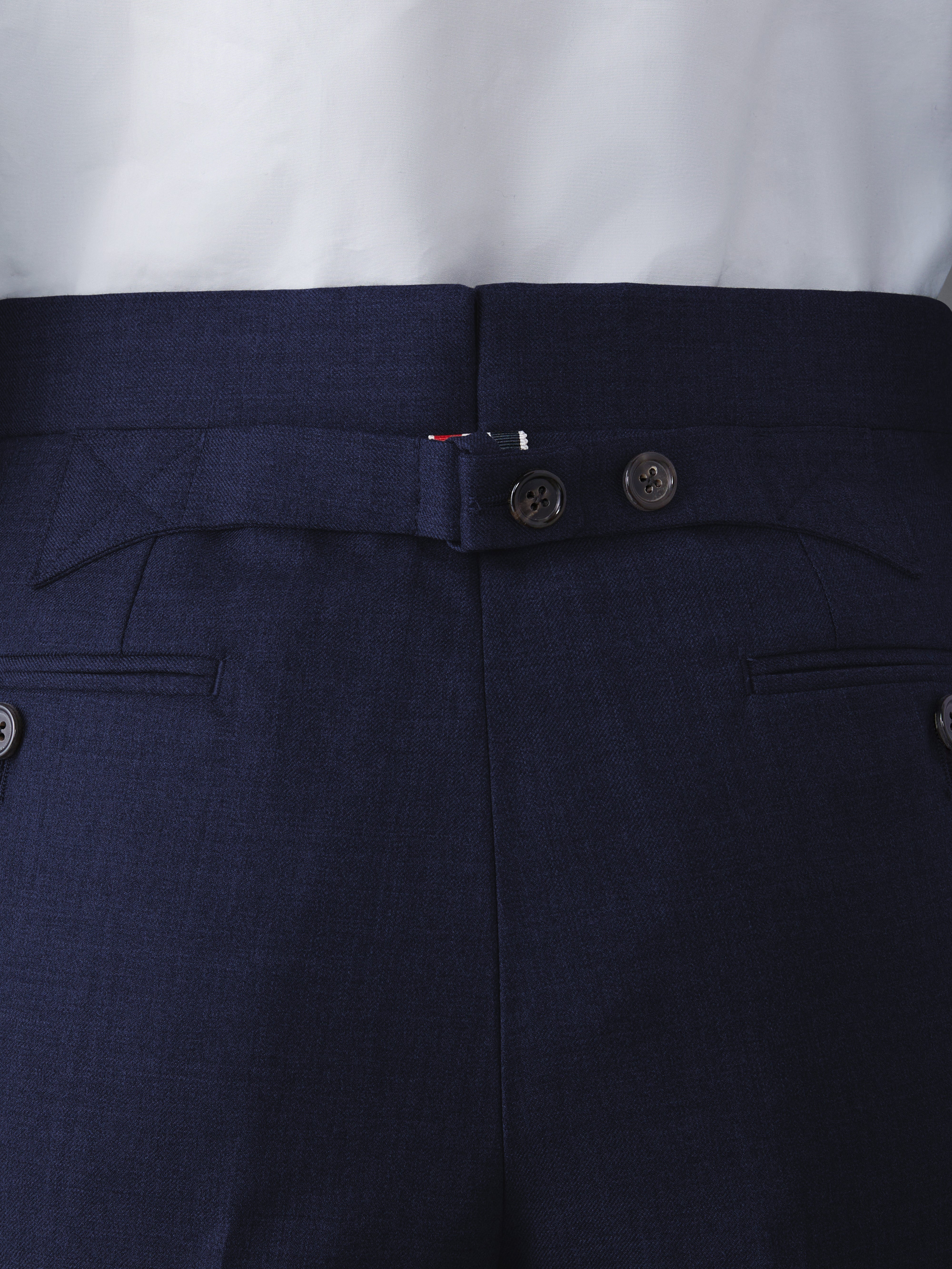 TWILL CLASSIC BACKSTRAP BERMUDA SHORTS - 6