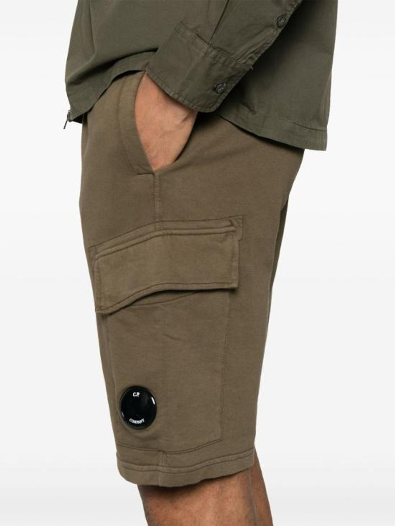 C.P. Company SHORT PANTS outlook
