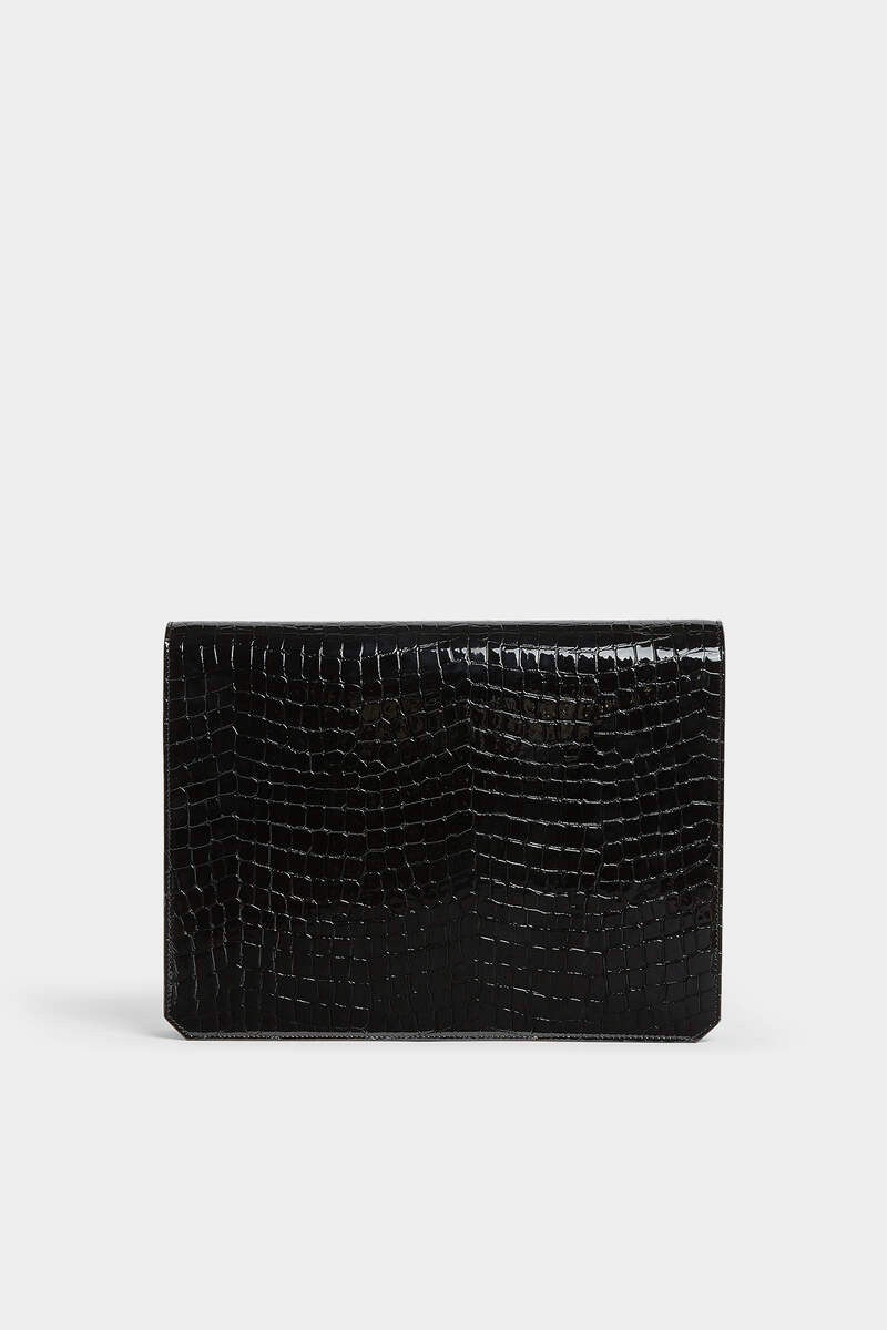 DSQUARED2 CITY NIGHTS CLUTCH outlook