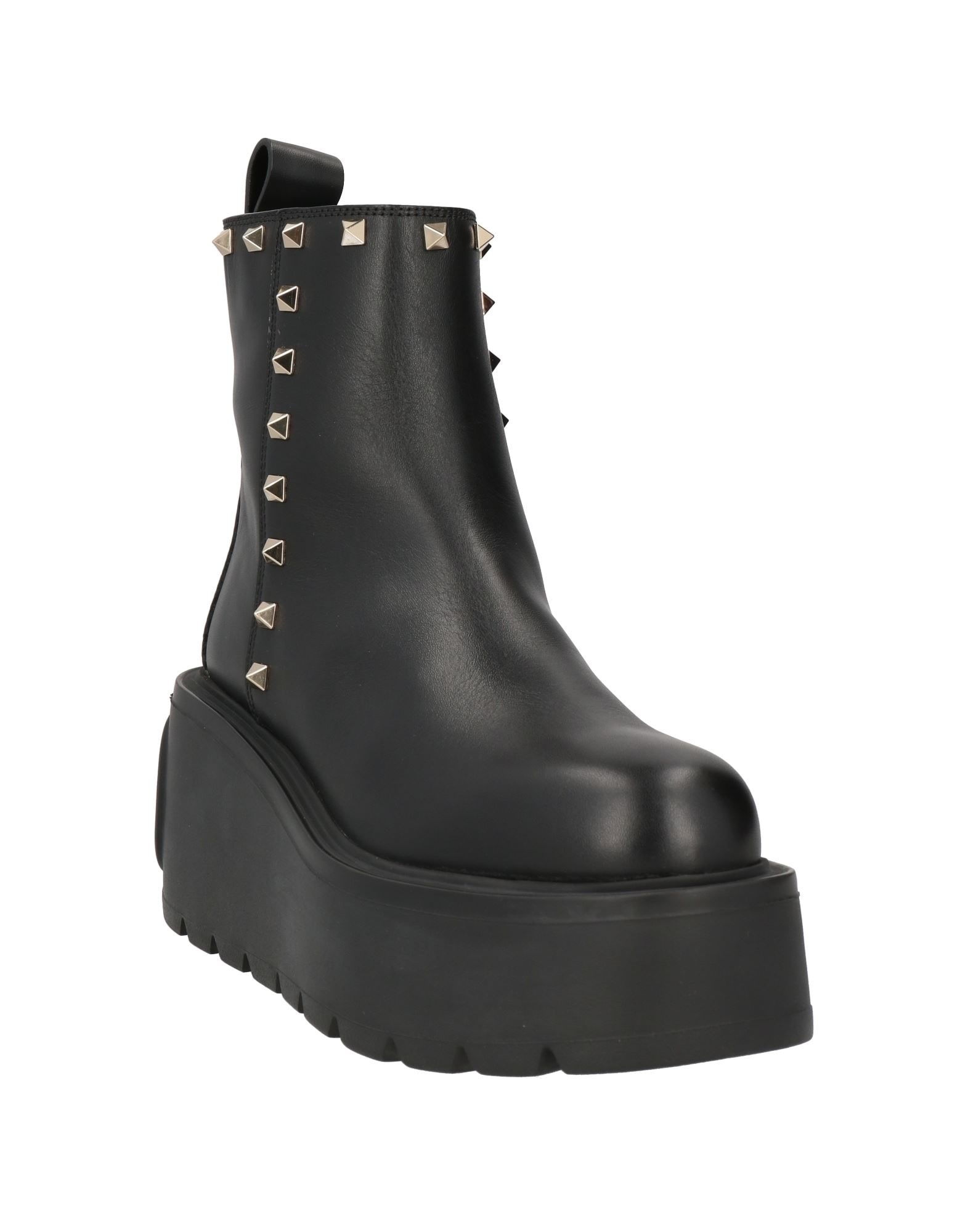 Black Women's Ankle Boot - 2