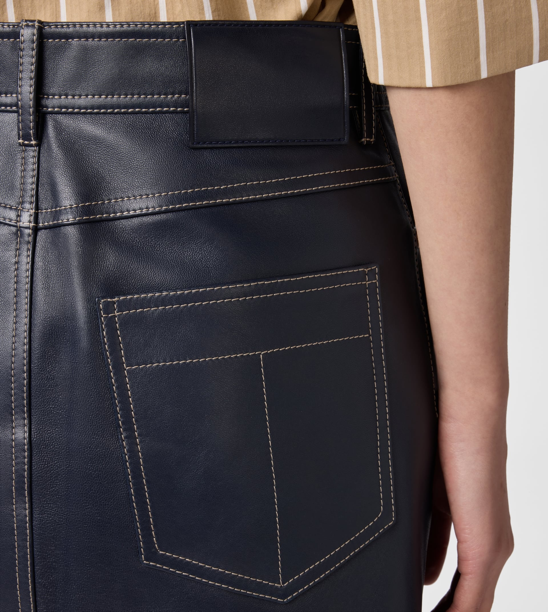 5-POCKET SKIRT IN LEATHER - BLUE - 4