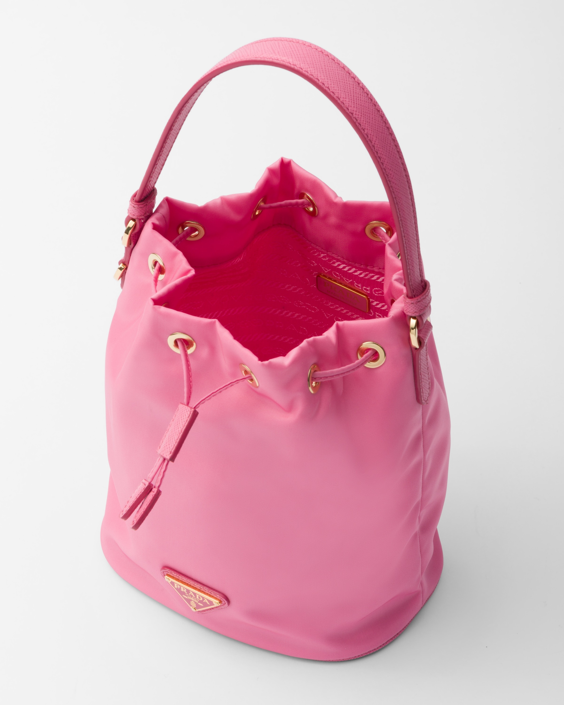 即完売★PRADA★Re-Edition 1978 スモールナイロンリュック Pink Prada Prada Re-Edition 1978 Re-Nylon mini-bag | REVERSIBLE