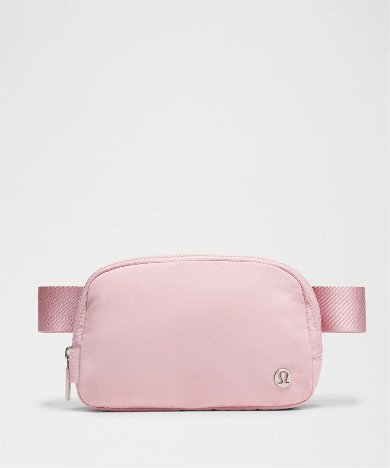 Everywhere Belt Bag 1L 1
