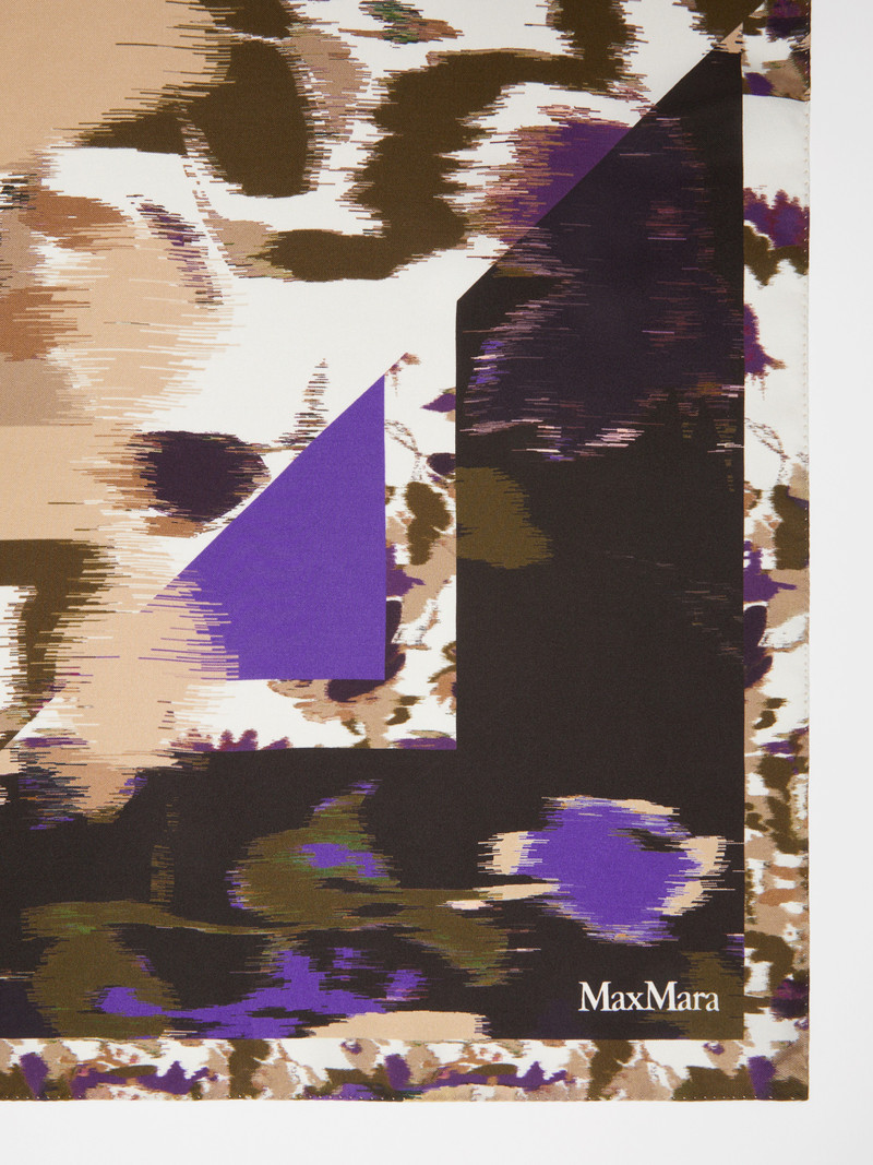 Max Mara CARRE90W Printed silk scarf outlook