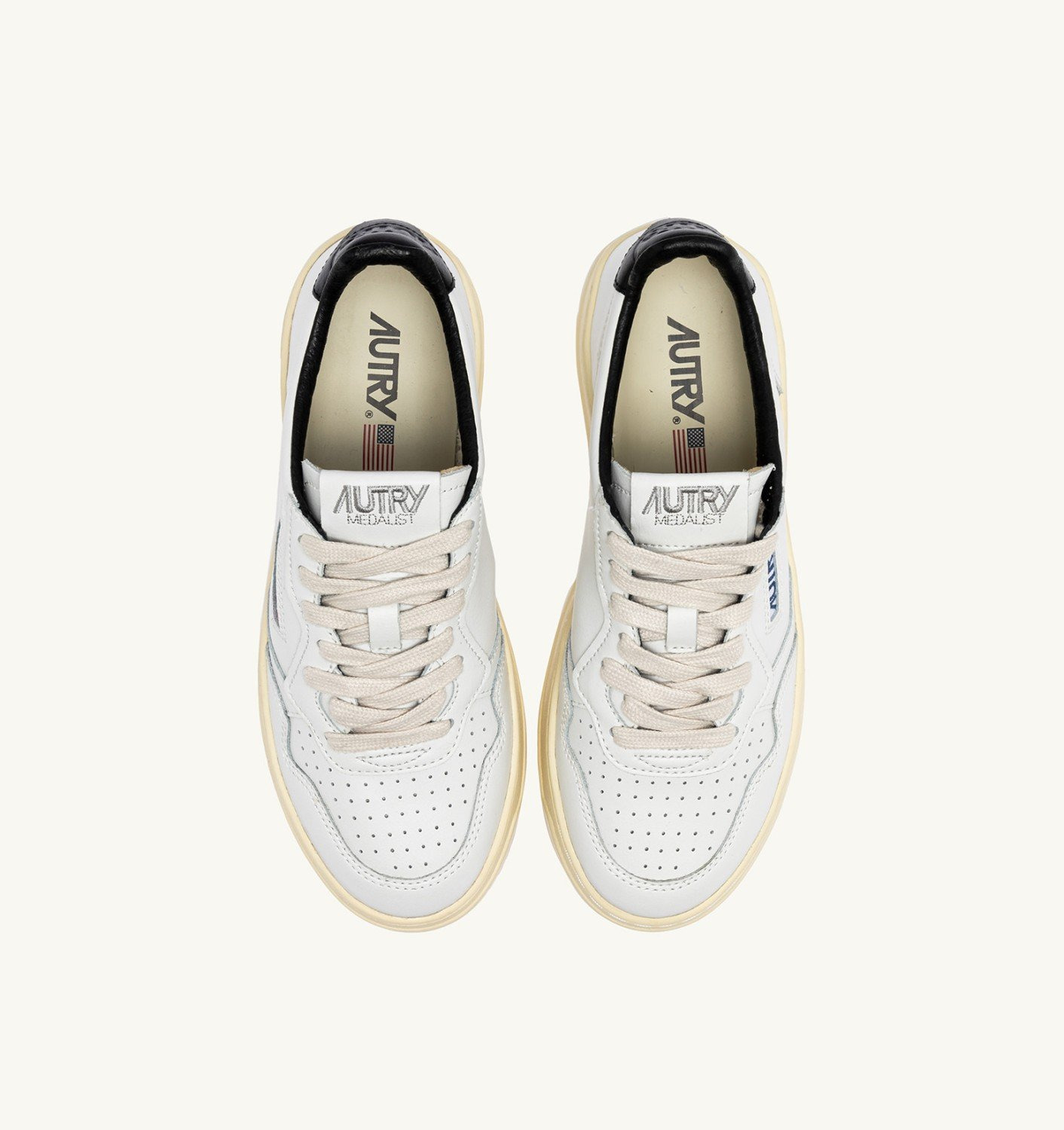MEDALIST LOW SNEAKERS IN WHITE AND BLACK LEATHER WITH LETTERING - 5