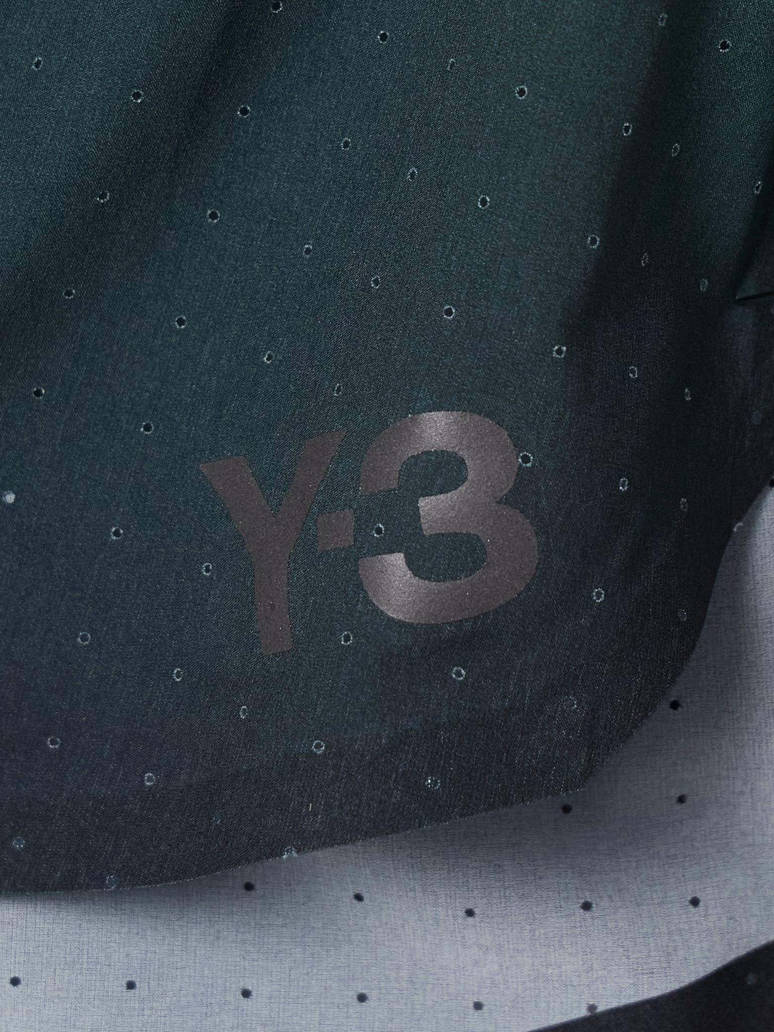 + Y-3 ombré recycled-mesh shorts Blue - 4