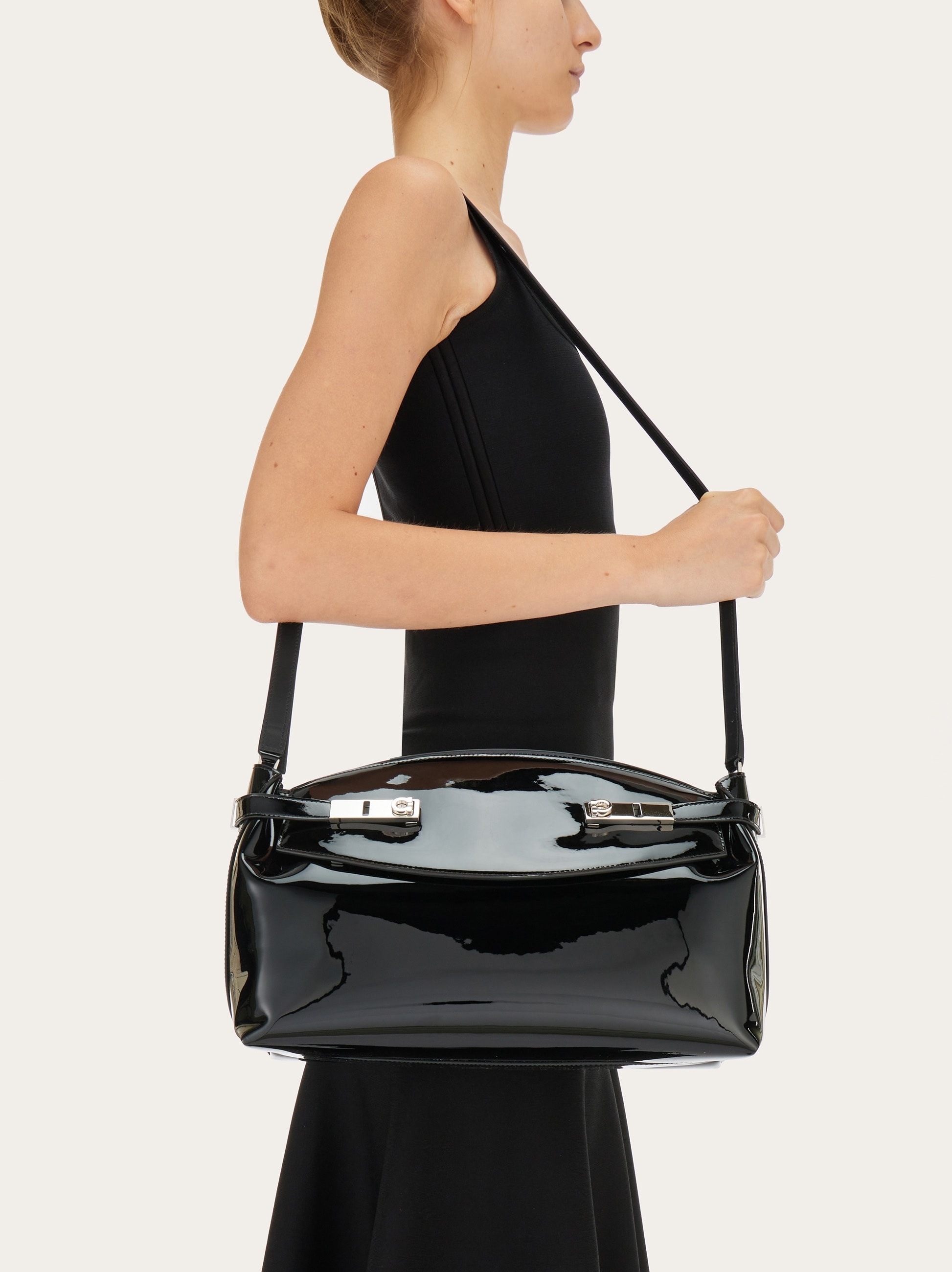 Hug shoulder bag - 3