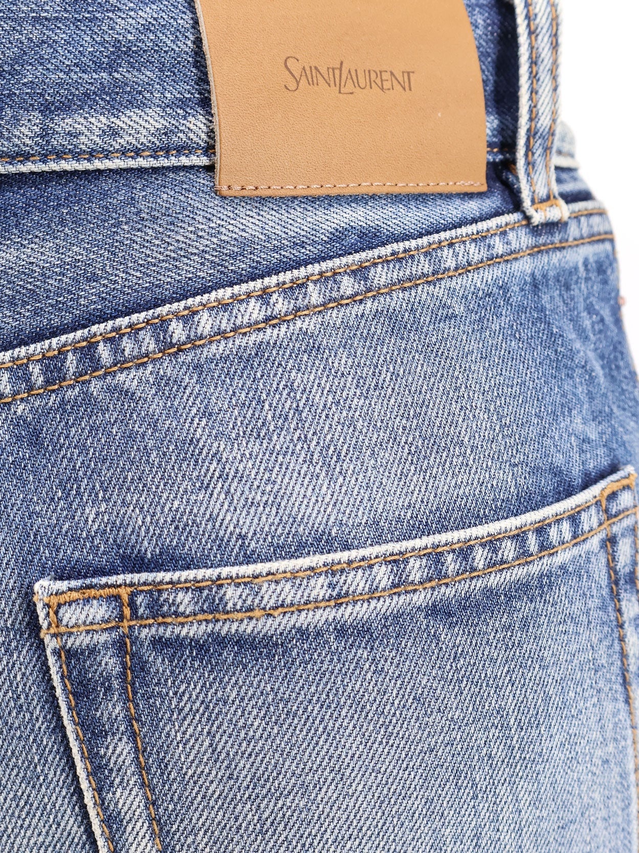 デニム・ジーパン SAINT LAURENT Woman Jeans Blue 807142Y28EA 4093 Straight Jeans SAINT LAURENT 807142 Y28EA4093 - Ancote