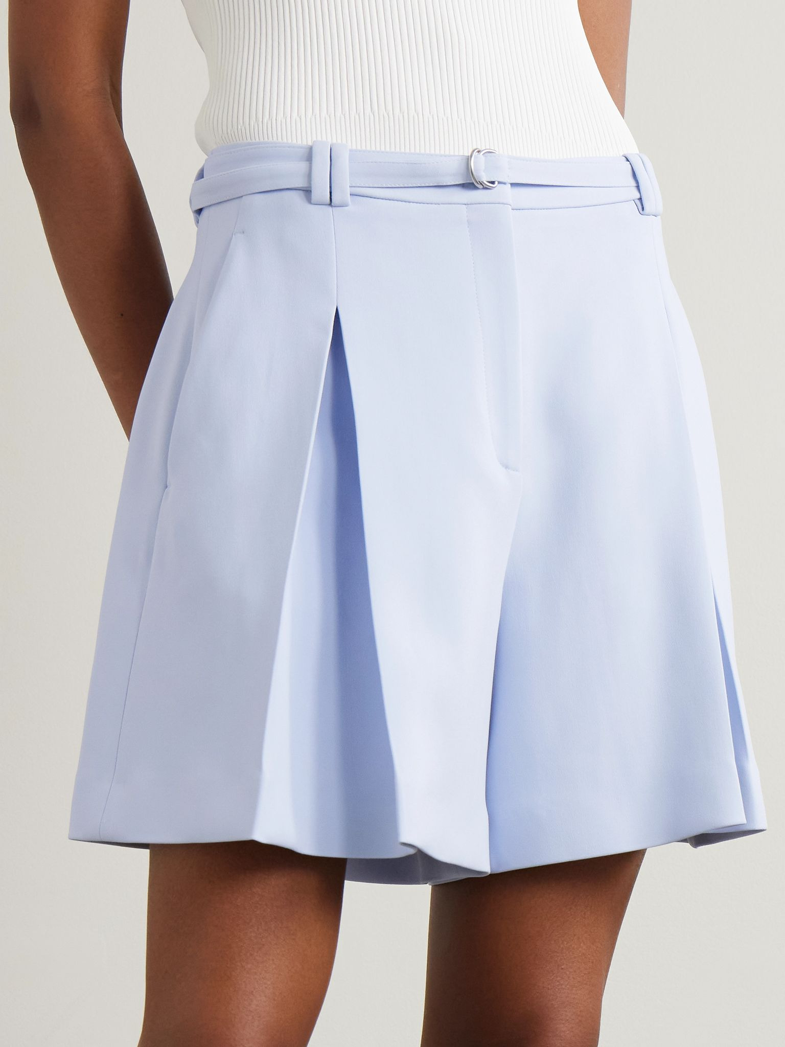 Belted pleated crepe shorts Light blue - 3