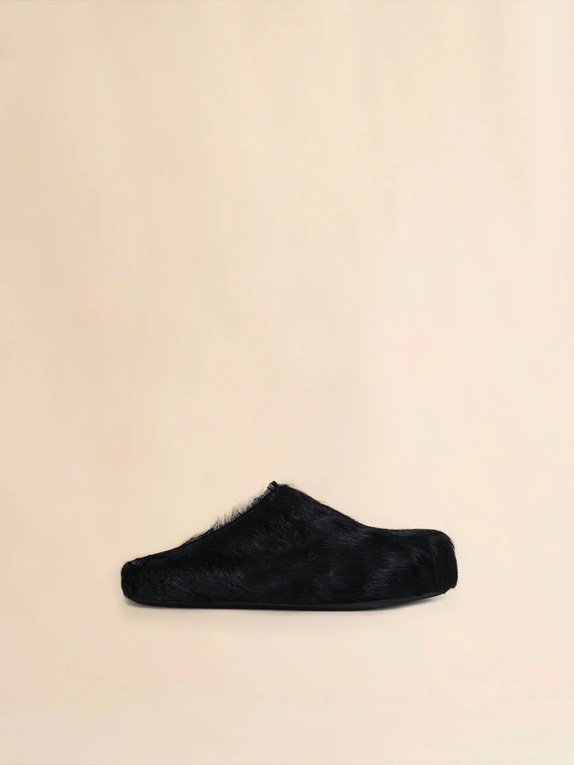 BLACK LONG HAIR CALFSKIN FUSSBETT SABOT - 1