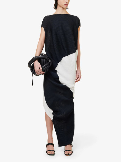 ISSEY MIYAKE Aerate contrast-panel knitted midi dress outlook