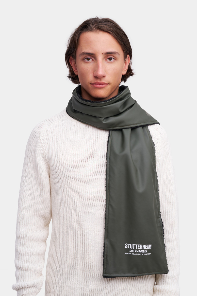 Stutterheim Rain Scarf Green outlook
