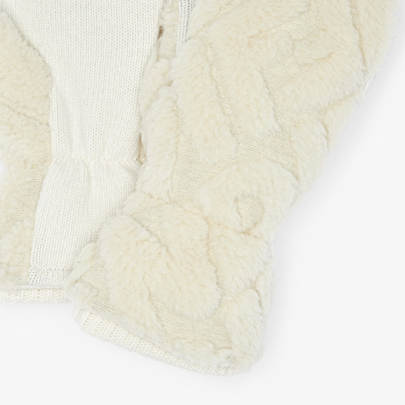 FENDI Gloves outlook