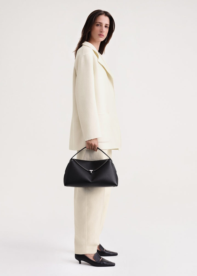 TOTEME T-Lock top handle black grain outlook