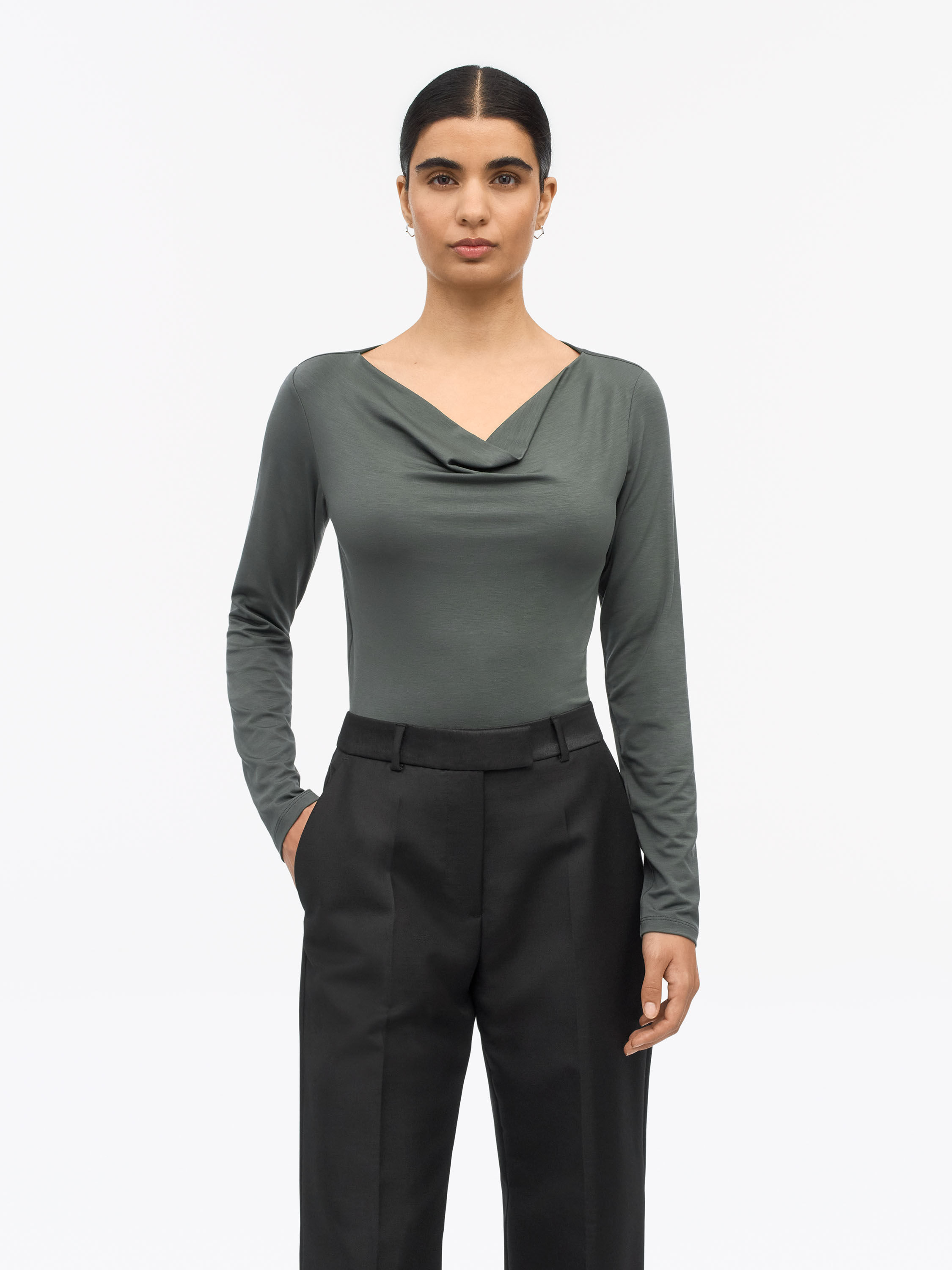 Elois Long-Sleeved T-Shirt - 2