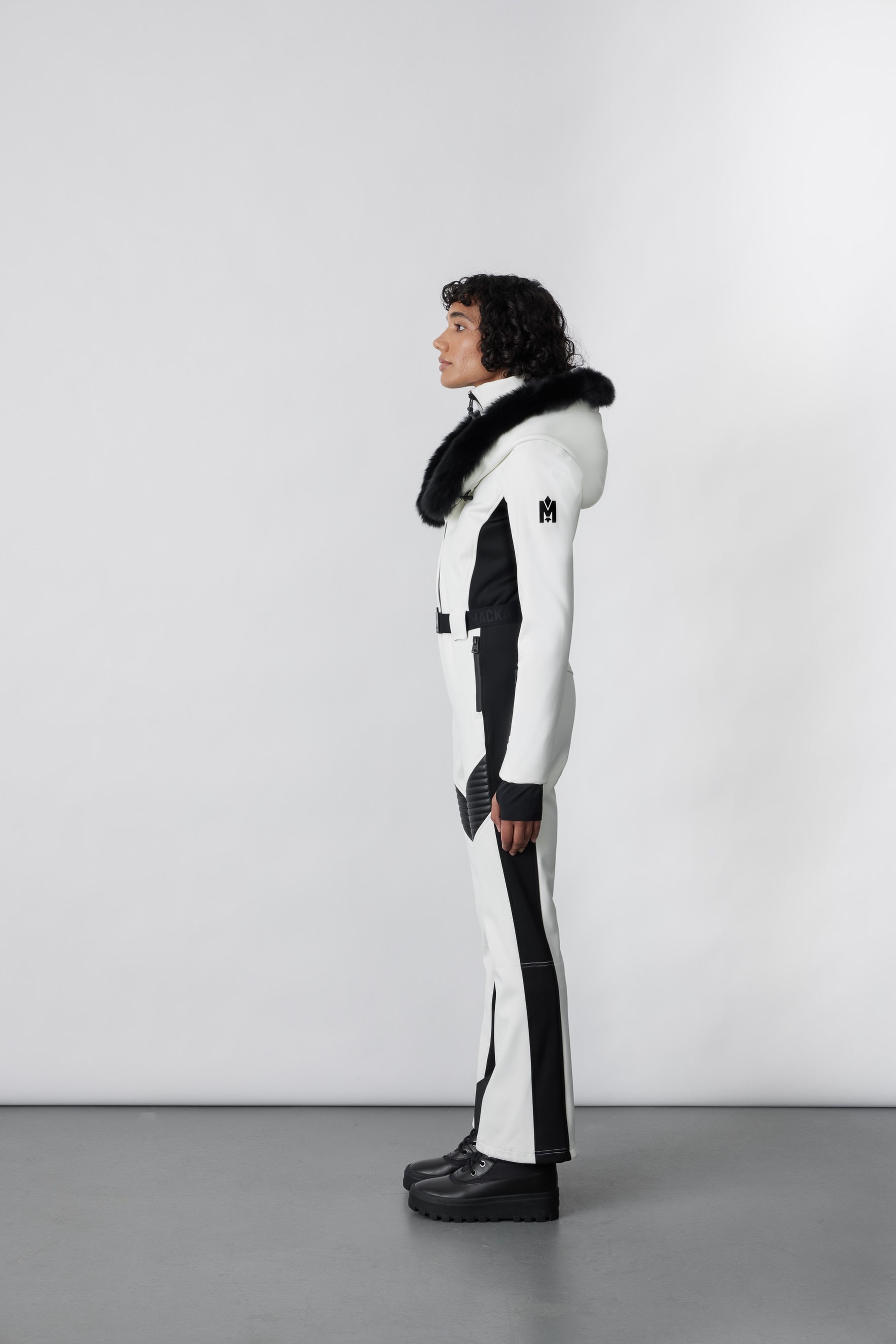 ELLE-Z Techno fleece ski suit with removable hood and fur trim - 3