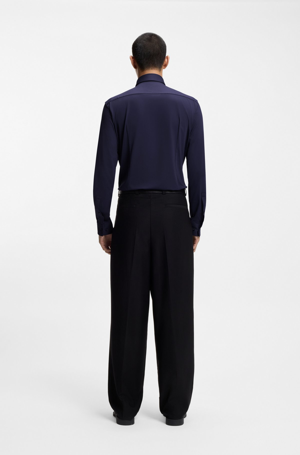SLIM-FIT SHIRT IN PERFORMANCE-STRETCH JERSEY - 5