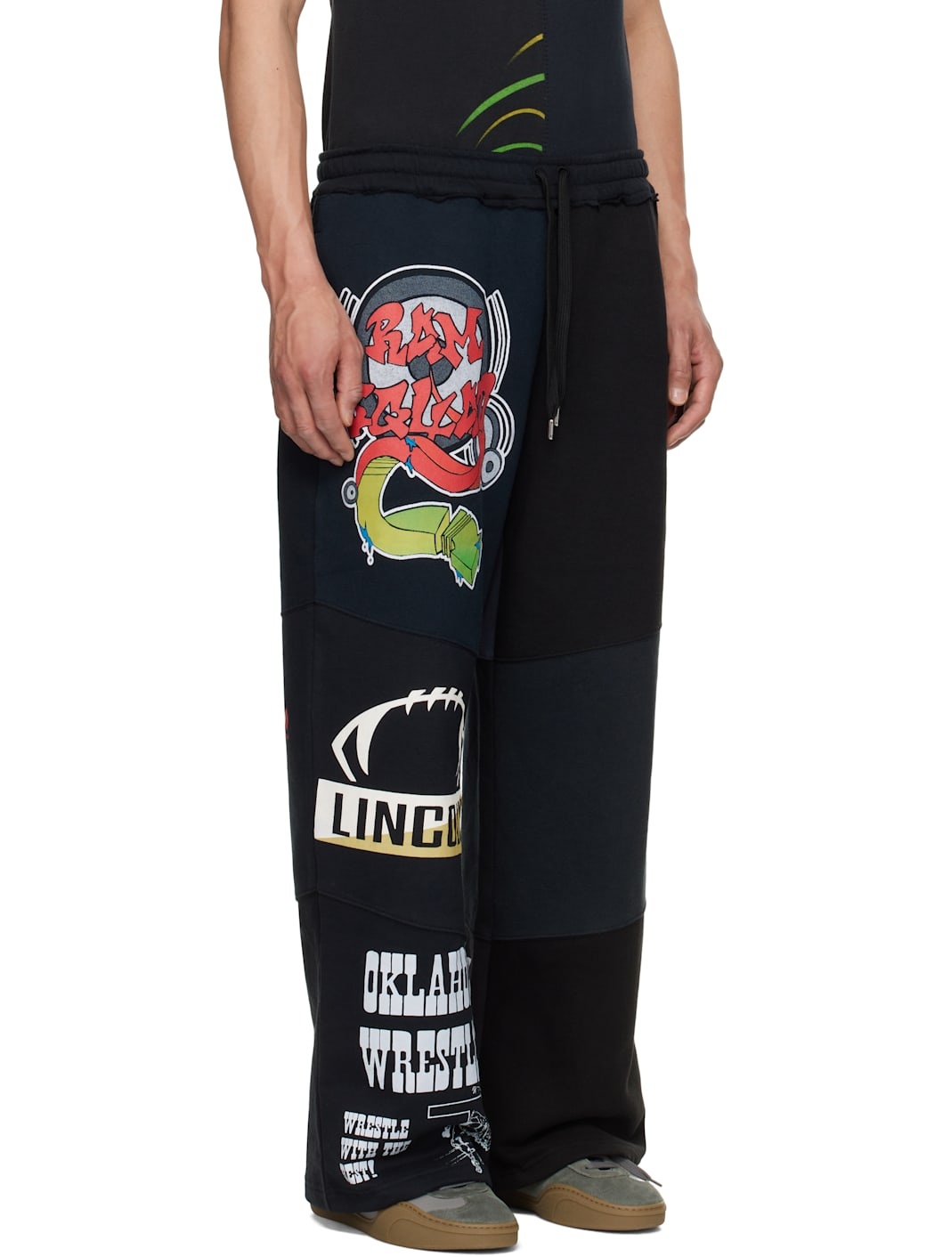 Black Regenerated Graphic Sweatshirts Sweatpants - 2